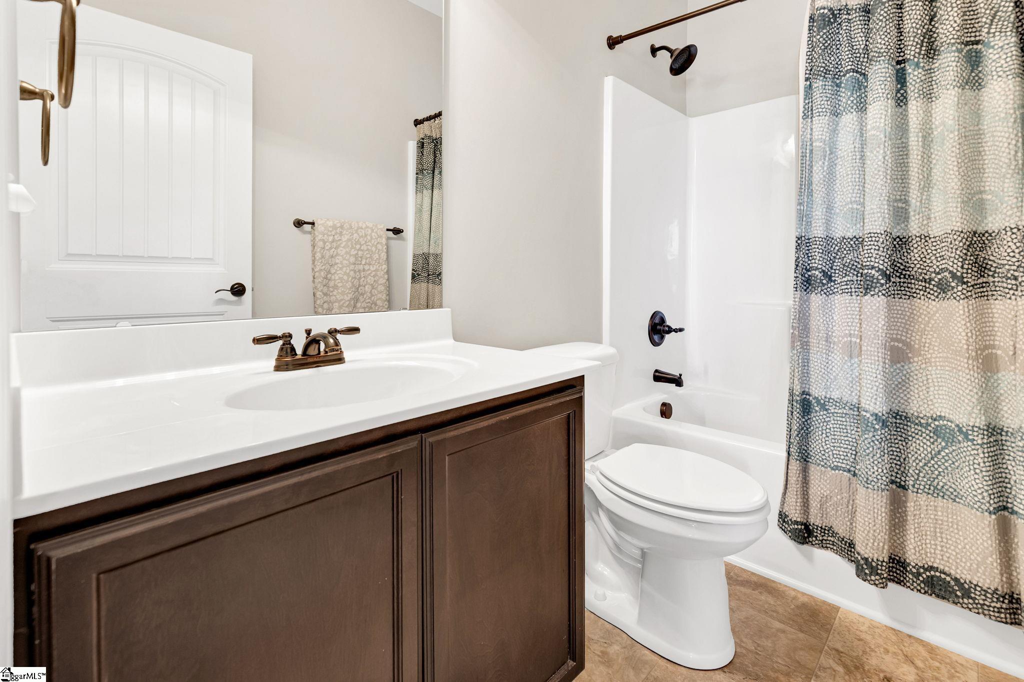 Anderson, South Carolina 29625, United States, 3 Bedrooms Bedrooms, ,2 BathroomsBathrooms,Residential,Active,168068