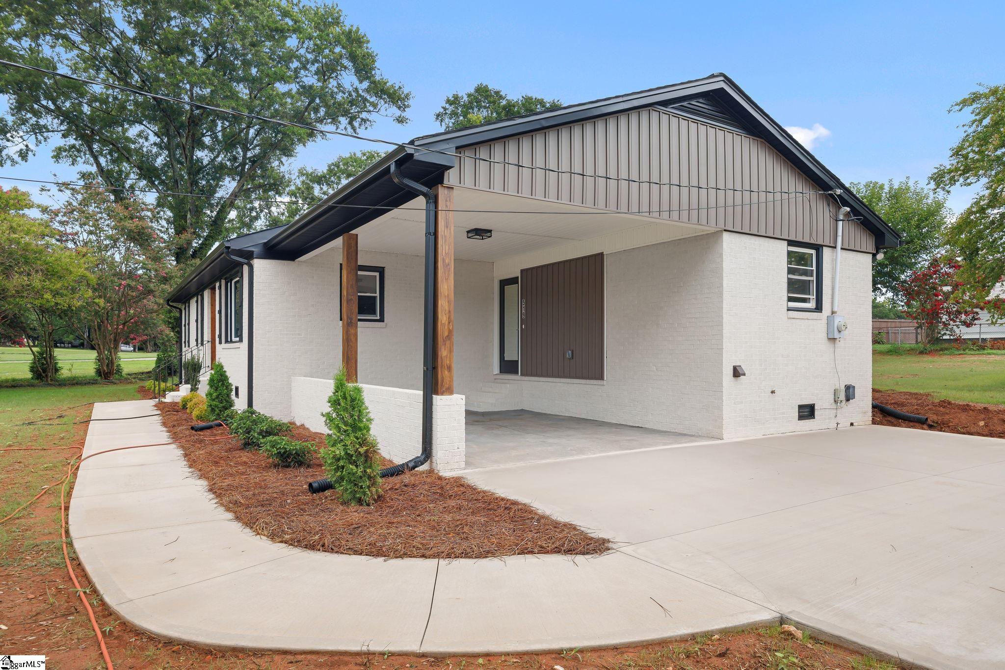 519 Pine Ridge Road