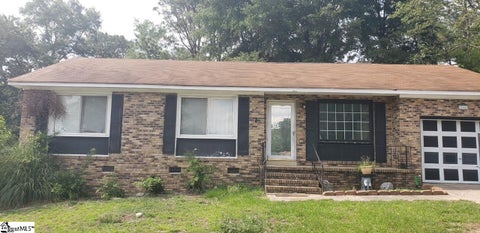 Photo of 204 Harwood Drive, Hopkins, SC 29061 (MLS # 1594791)