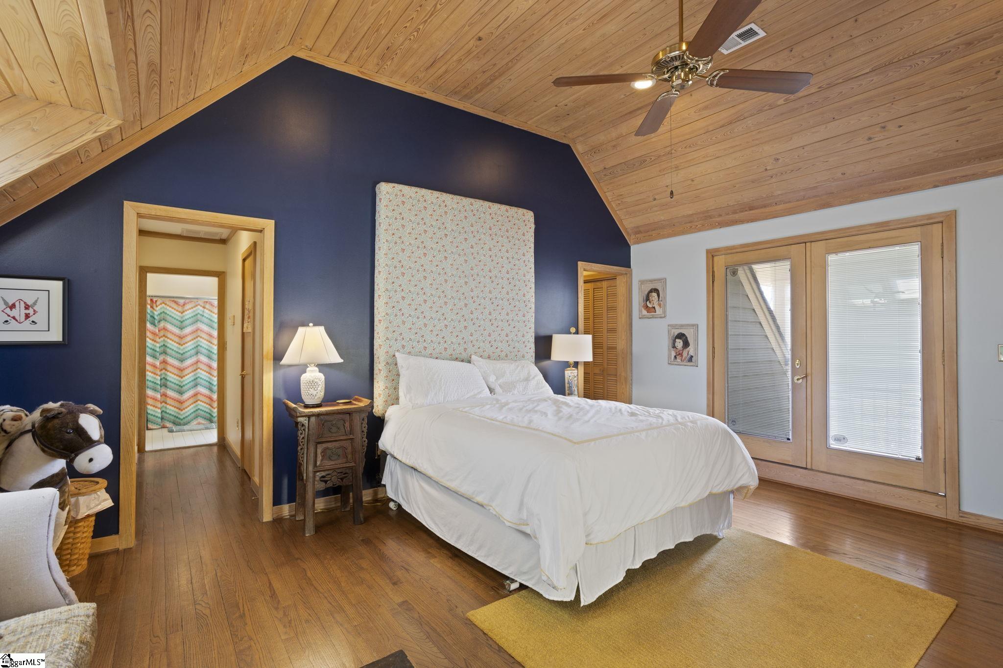 Greenville, South Carolina 29609, United States, 6 Bedrooms Bedrooms, ,7 BathroomsBathrooms,Residential,Active,105375