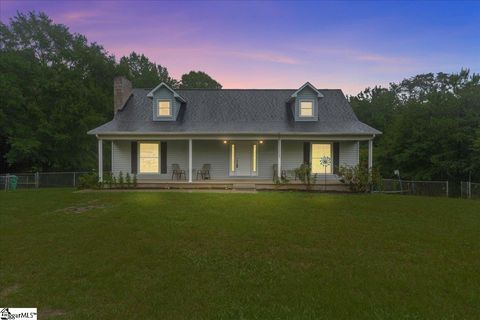 Photo of 3815 Pacolet Highway, Pacolet, SC 29372 (MLS # 1571423)