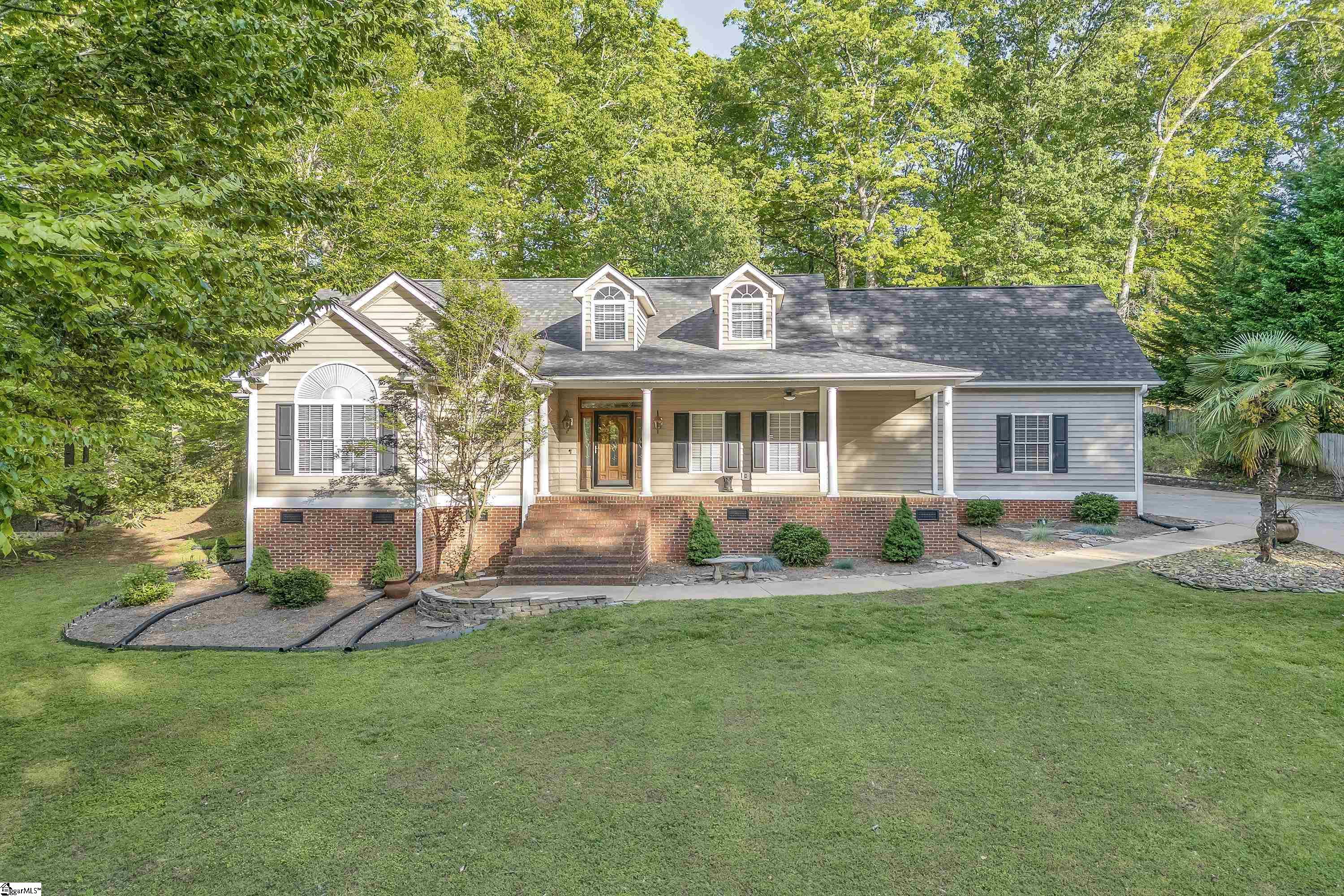 Easley, South Carolina 29640, United States, 3 Bedrooms Bedrooms, ,2 BathroomsBathrooms,Residential,Active,221808