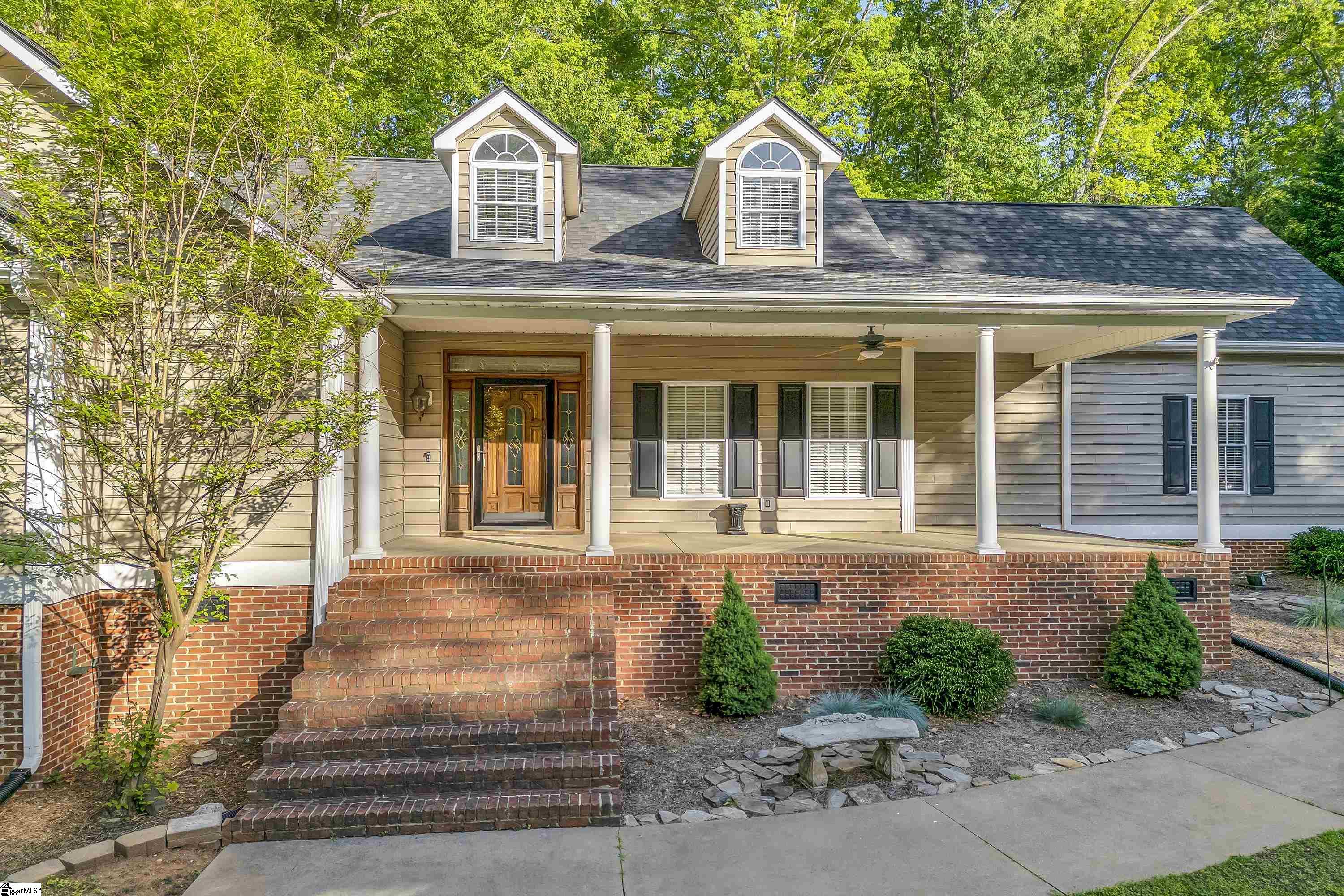 Easley, South Carolina 29640, United States, 3 Bedrooms Bedrooms, ,2 BathroomsBathrooms,Residential,Active,221808