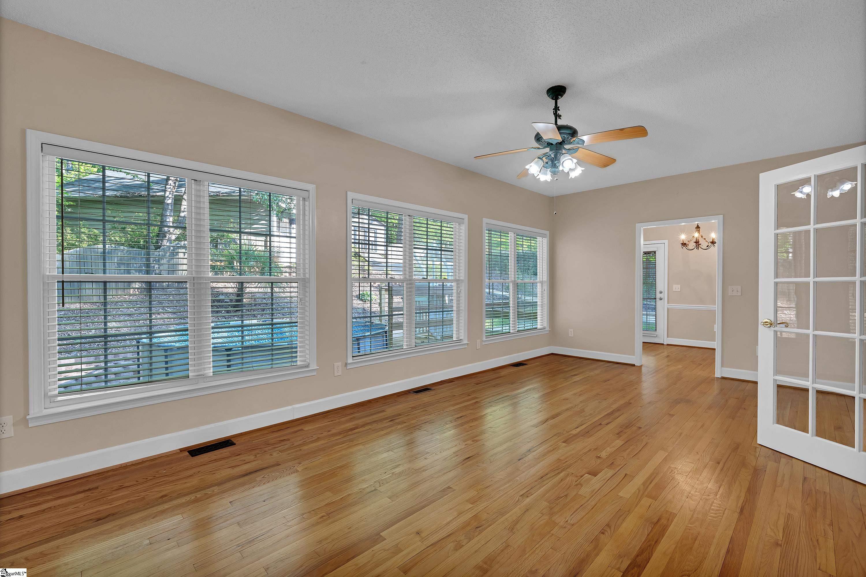 Easley, South Carolina 29640, United States, 3 Bedrooms Bedrooms, ,2 BathroomsBathrooms,Residential,Active,221808