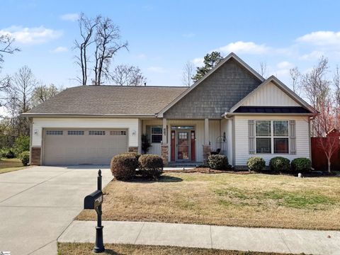 Photo of 313 Sedgebrook Drive, Simpsonville, SC 29681 (MLS # 1584494)