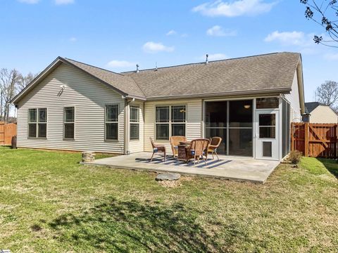 Tiny photo for 313 Sedgebrook Drive, Simpsonville, SC 29681 (MLS # 1584494)