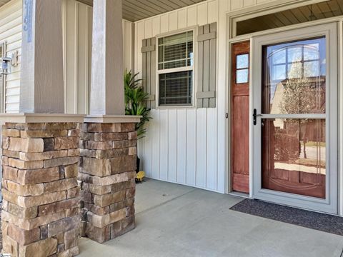 Tiny photo for 313 Sedgebrook Drive, Simpsonville, SC 29681 (MLS # 1584494)