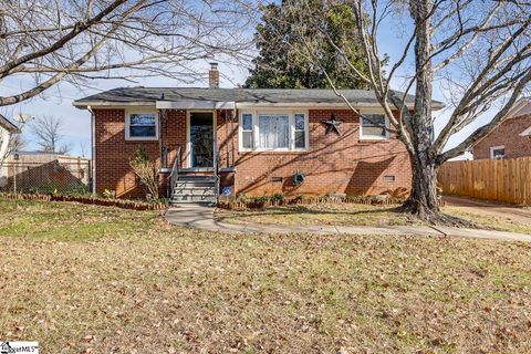 Photo of 108 Monaview Circle, Greenville, SC 29617 (MLS # 1577025)