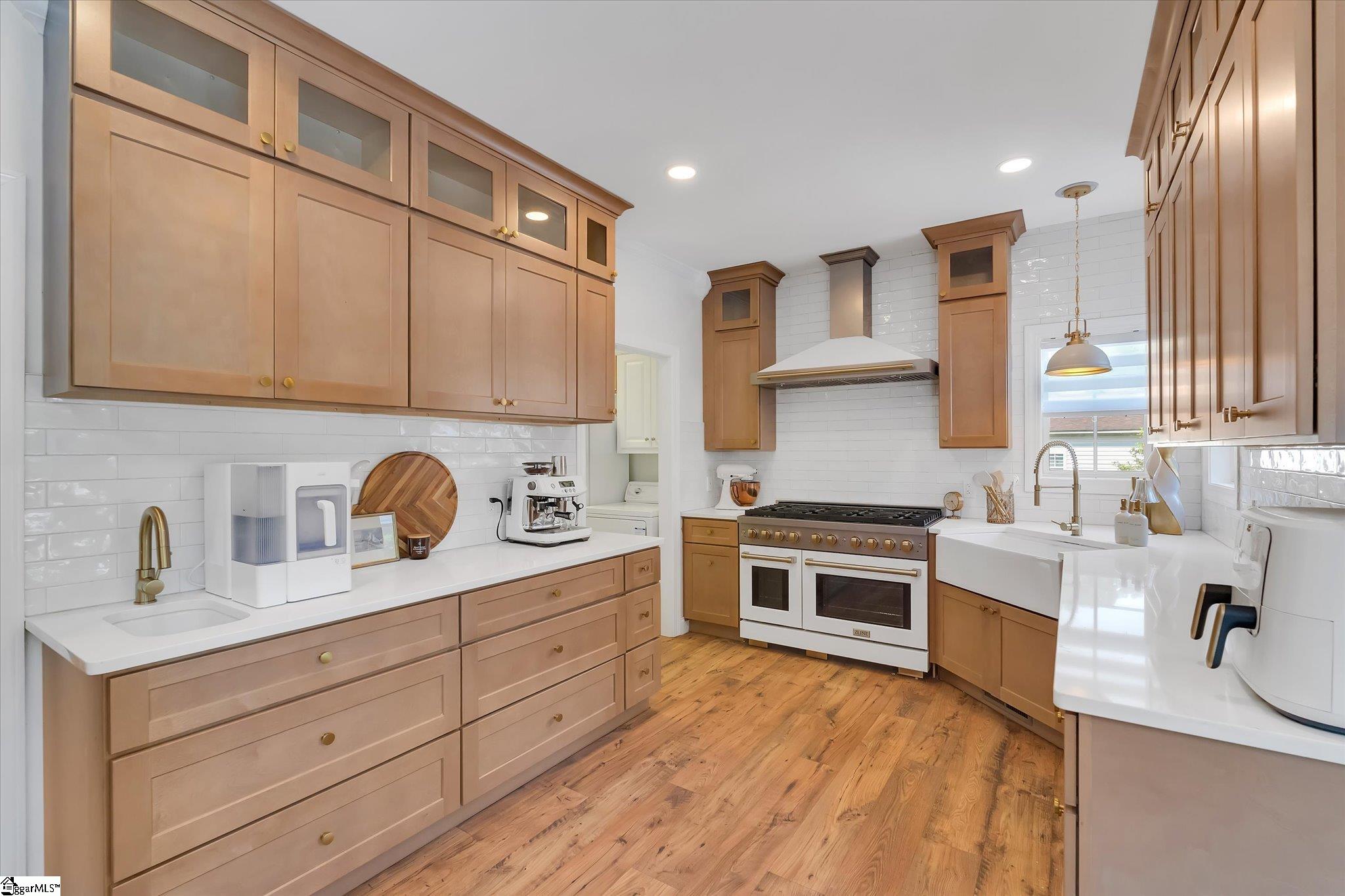 130 Cater Drive