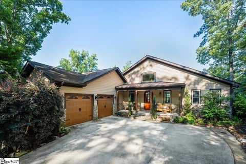 Photo of 115 Keowee Overlook Road, West Union, SC 29696 (MLS # 1594743)