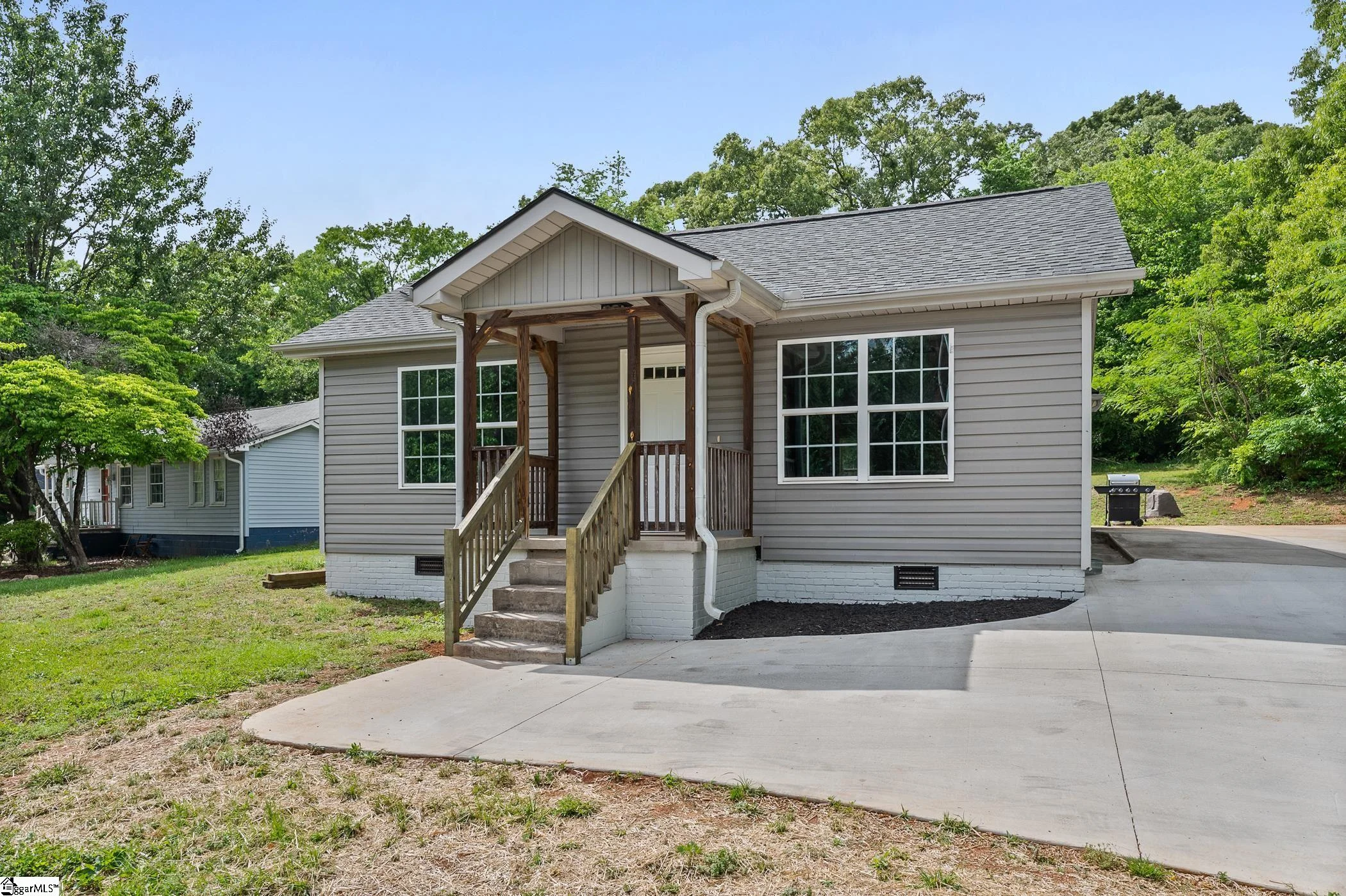 815 E Main Street