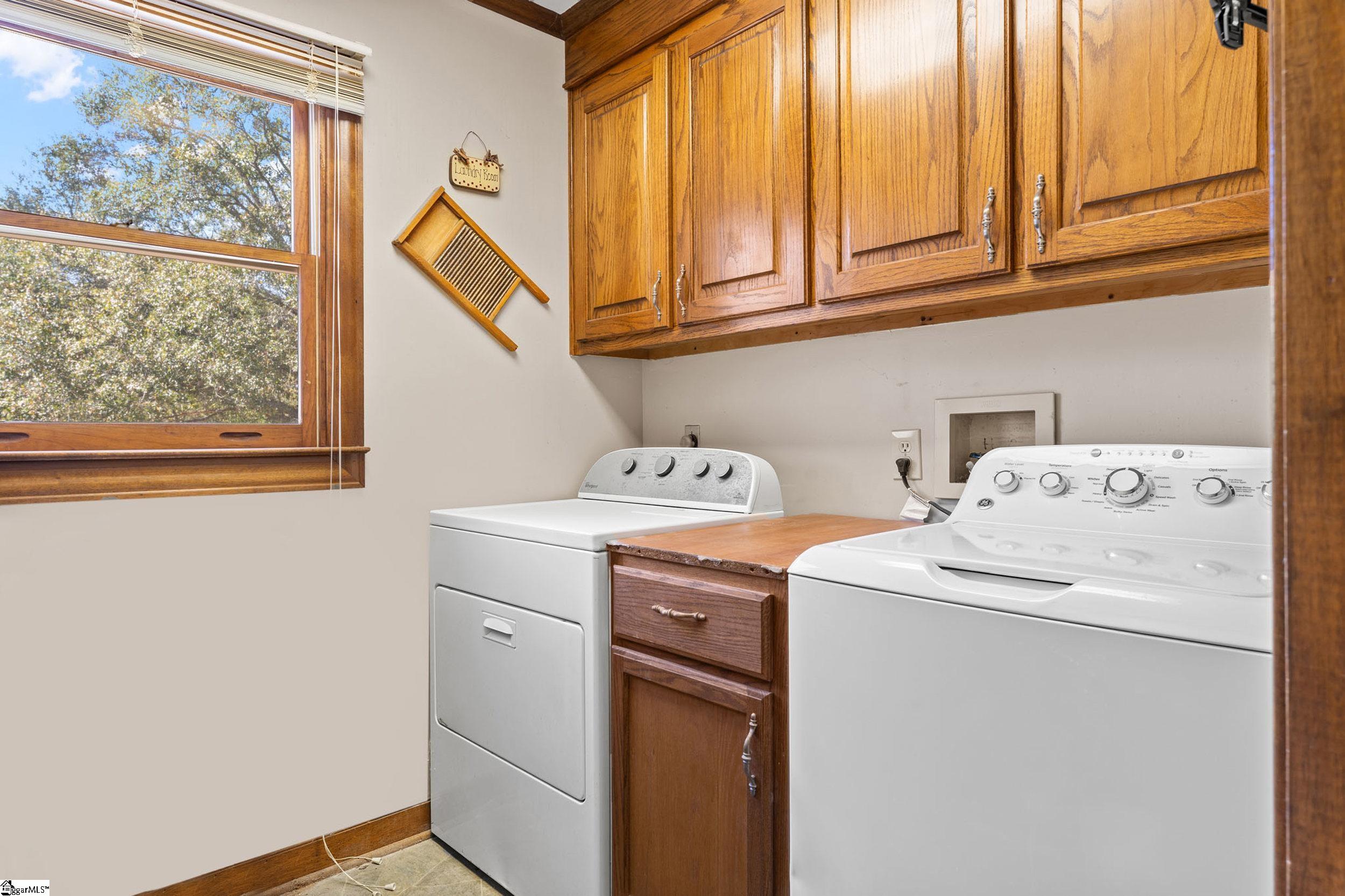 Simpsonville, South Carolina 29681, United States, 3 Bedrooms Bedrooms, ,3 BathroomsBathrooms,Residential,Active,233083