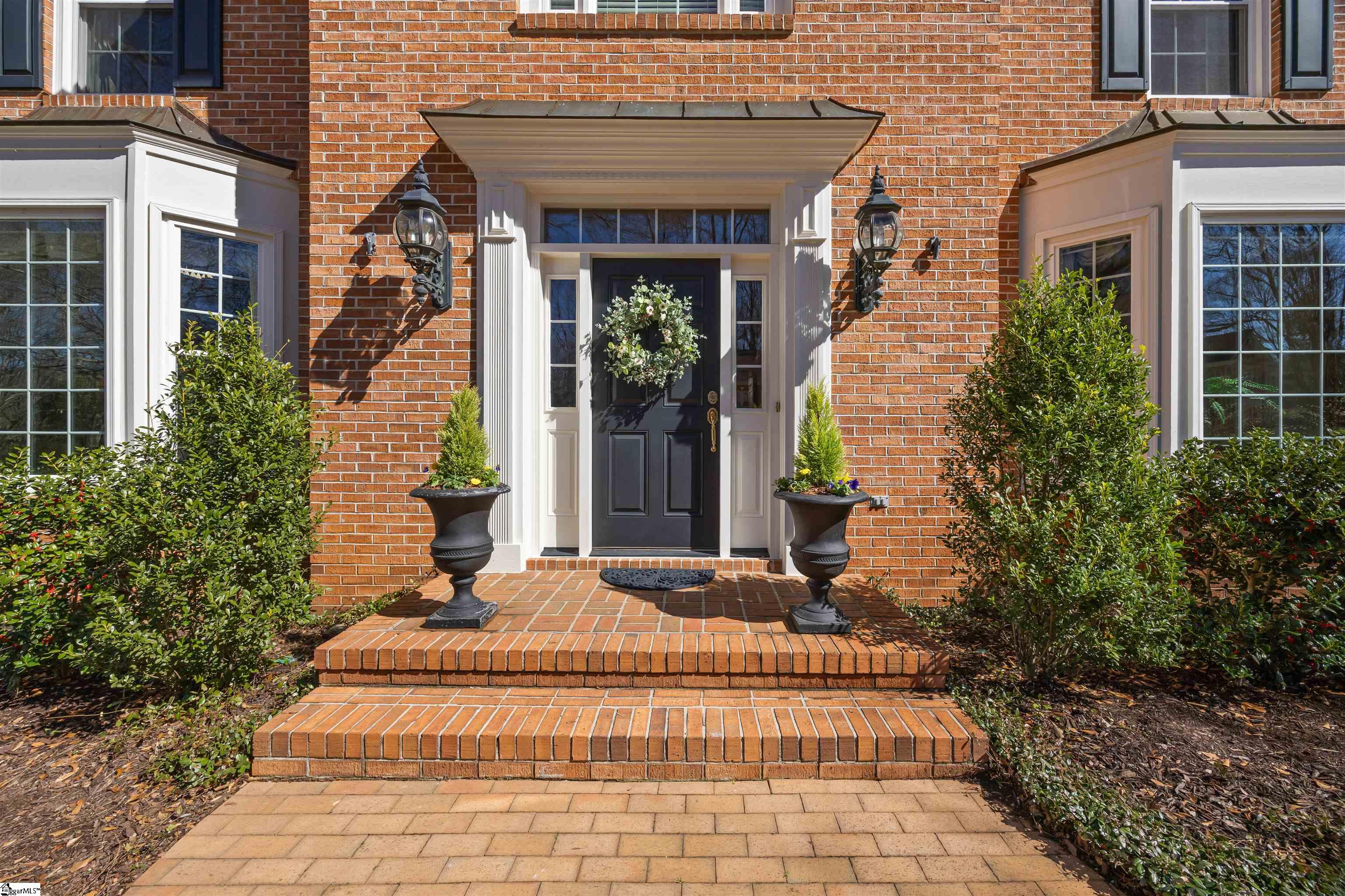 104 Laurel Oak Trail