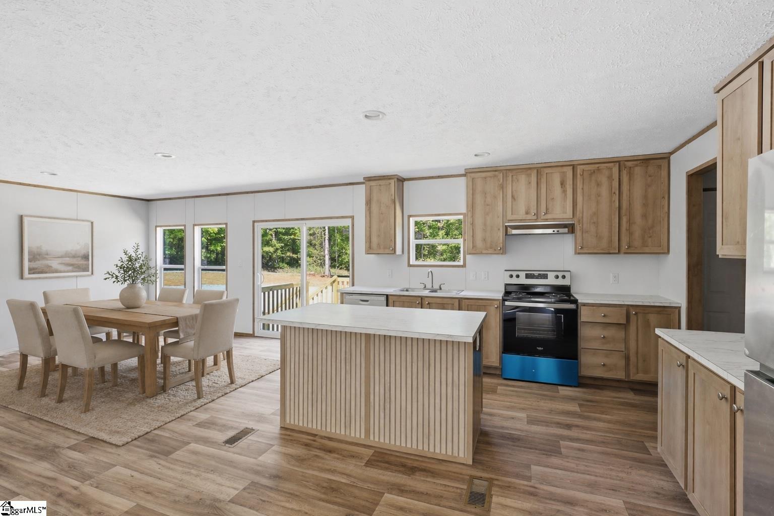 165 B D Johnston Road