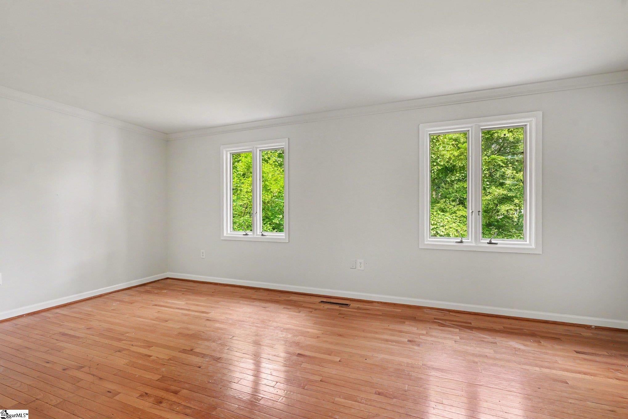 210 Lakeview Drive