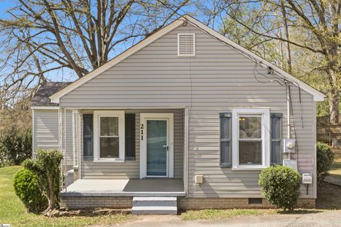 Photo of 211 Lowndes Hill Road, Greenville, SC 29607 (MLS # 1587118)