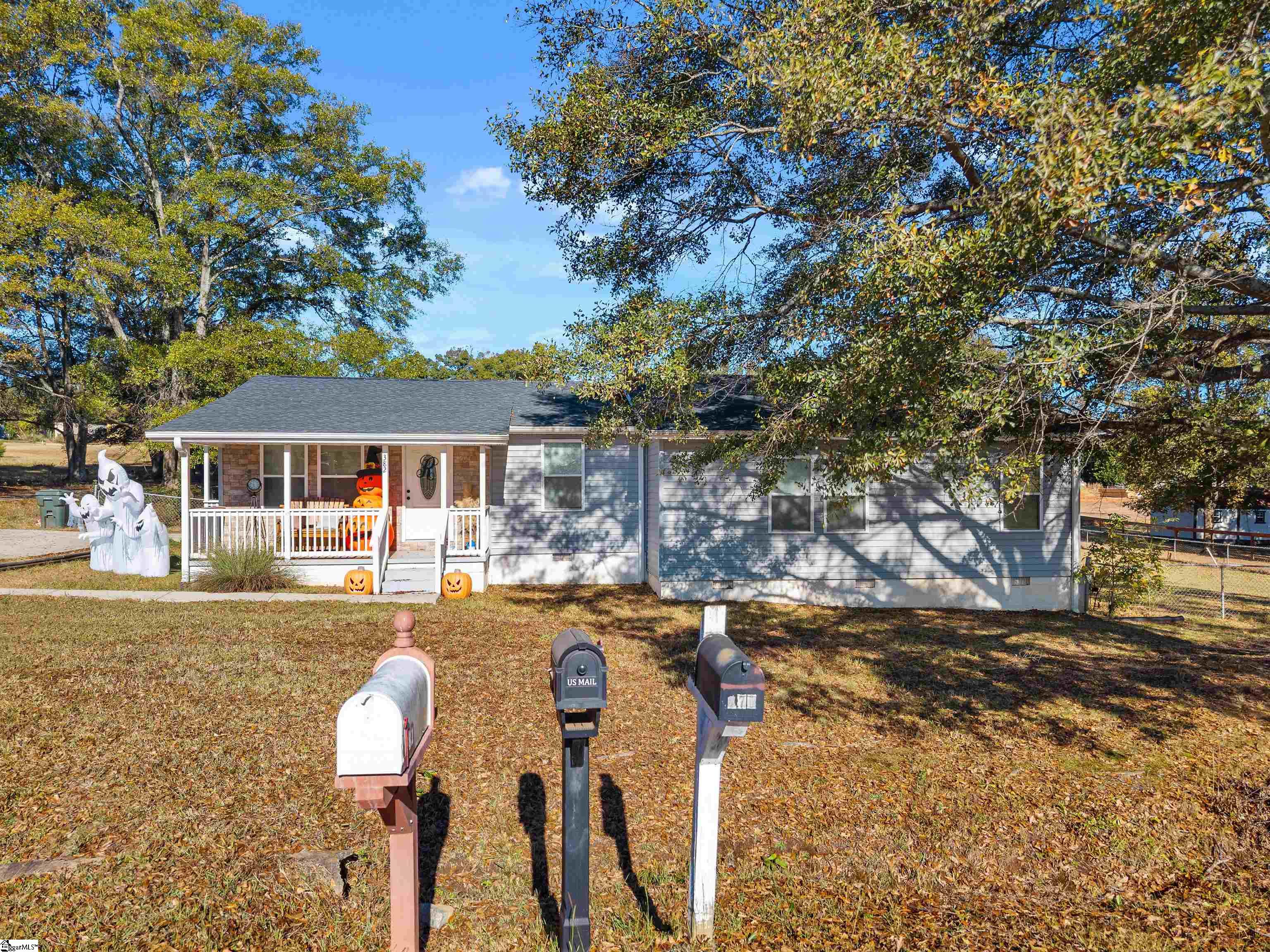 382 Hudson Water Road