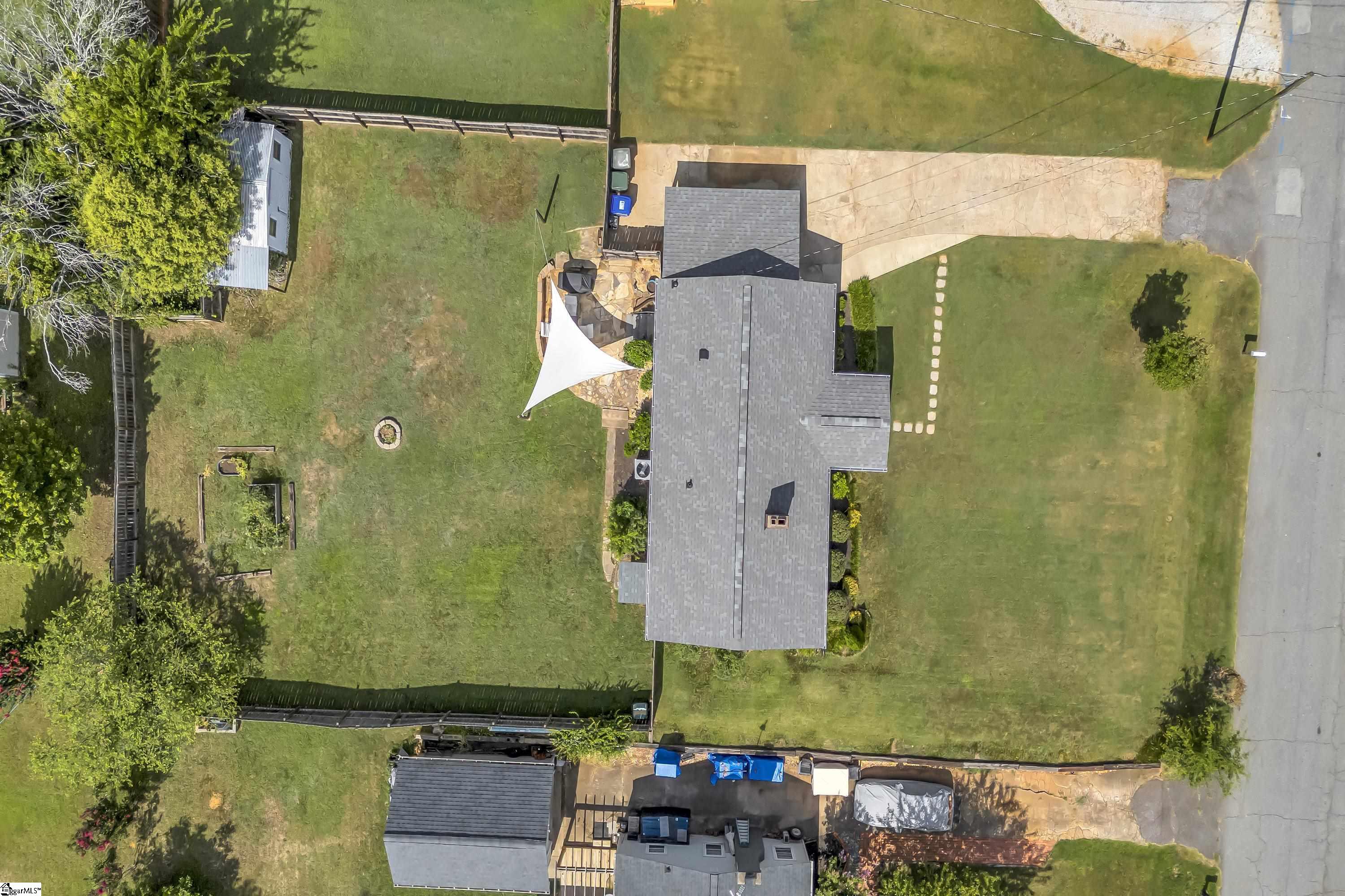 Greenville, South Carolina 29607, United States, 2 Bedrooms Bedrooms, ,1 BathroomBathrooms,Residential,Active,181552