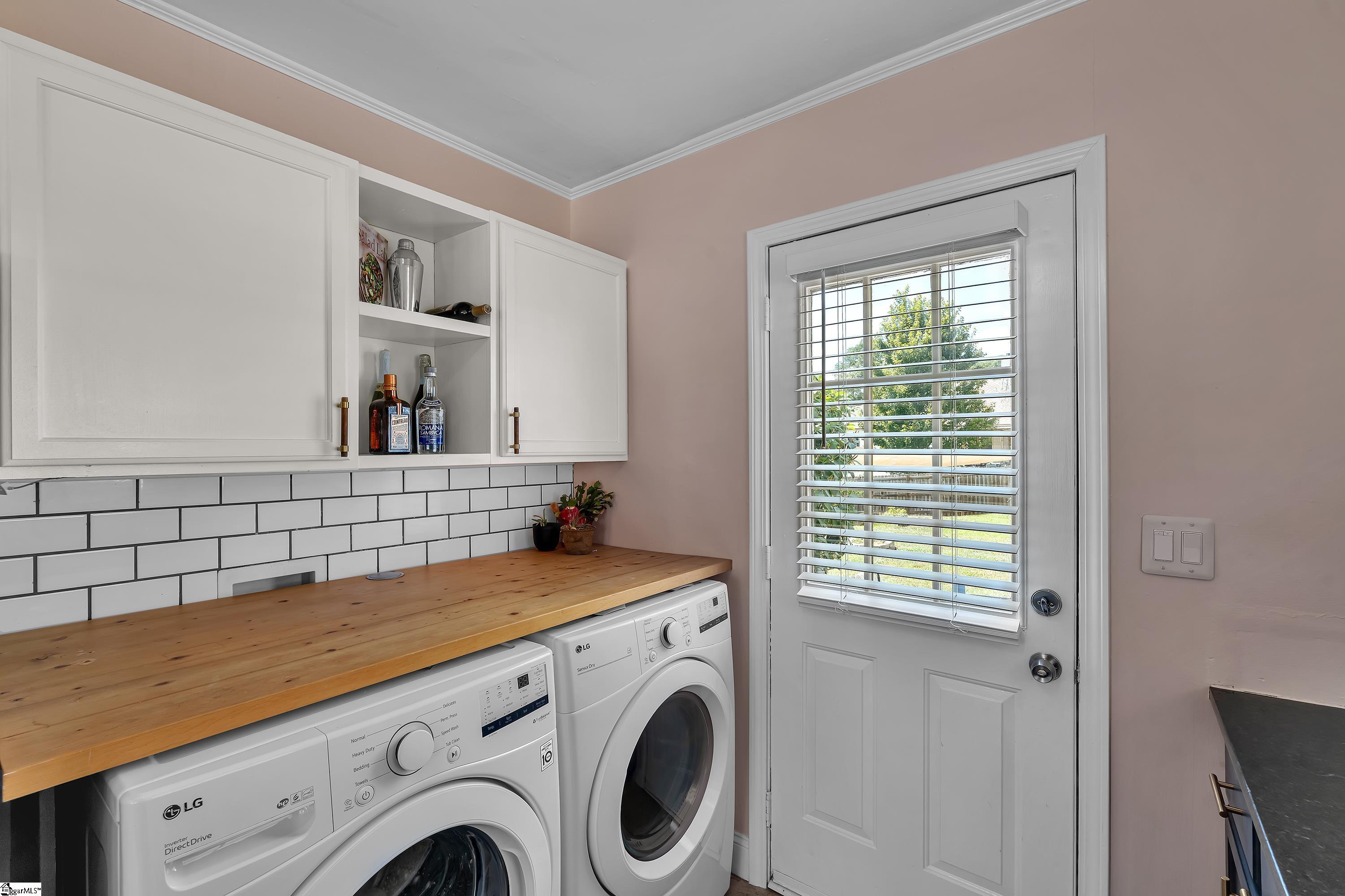 Greenville, South Carolina 29607, United States, 2 Bedrooms Bedrooms, ,1 BathroomBathrooms,Residential,Active,181552