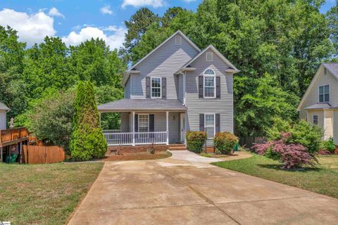Photo of 693 Cotton Branch Drive, Boiling Springs, SC 29316 (MLS # 1592695)