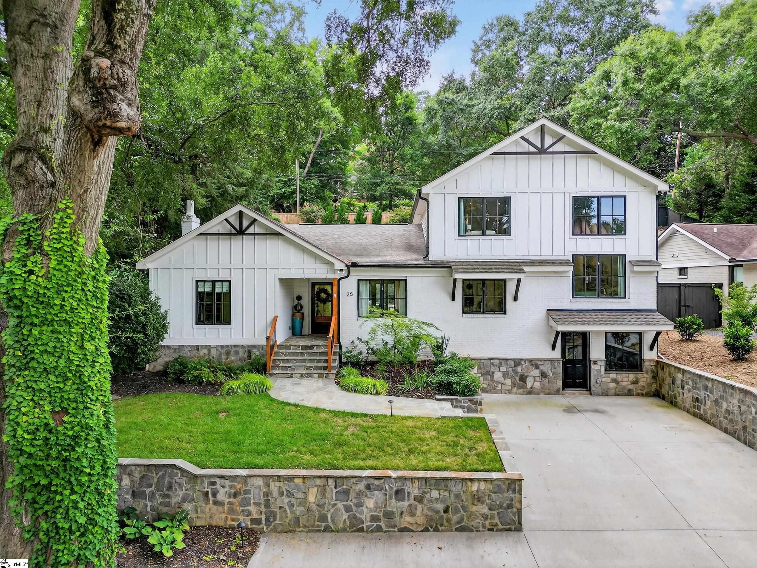 Greenville, South Carolina 29609, United States, 4 Bedrooms Bedrooms, ,4 BathroomsBathrooms,Residential,Active,189560