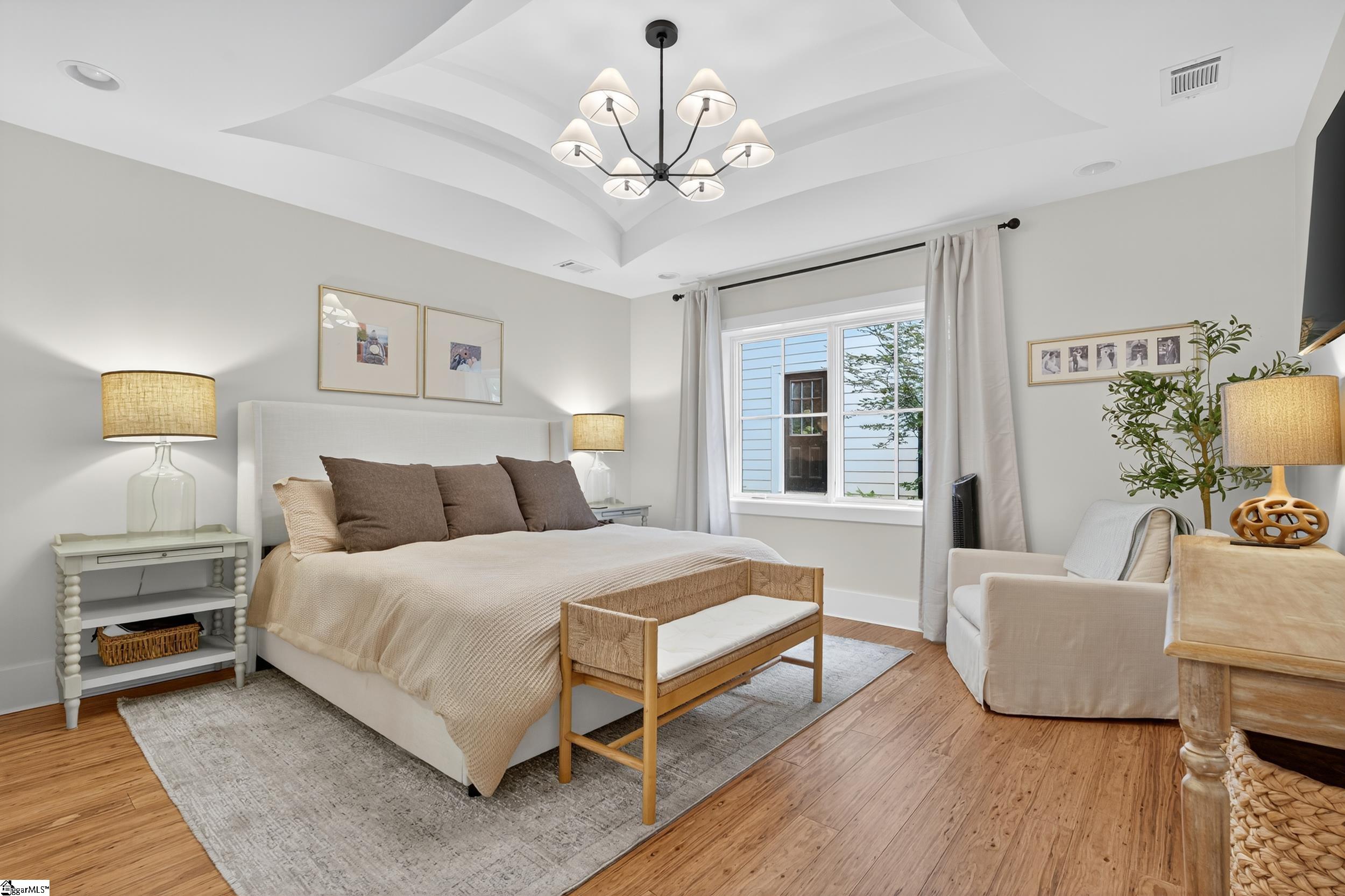 Greenville, South Carolina 29609, United States, 4 Bedrooms Bedrooms, ,4 BathroomsBathrooms,Residential,Active,189560