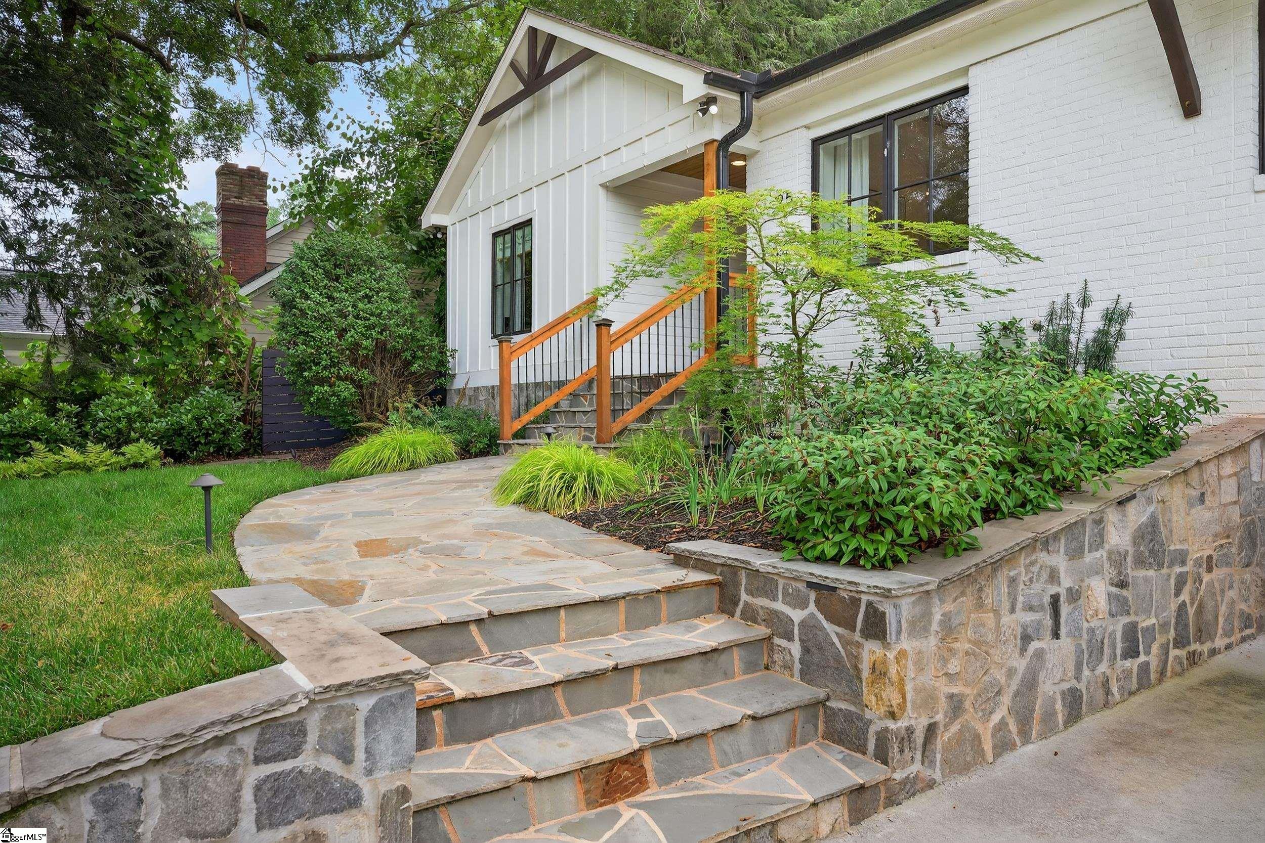 Greenville, South Carolina 29609, United States, 4 Bedrooms Bedrooms, ,4 BathroomsBathrooms,Residential,Active,189560