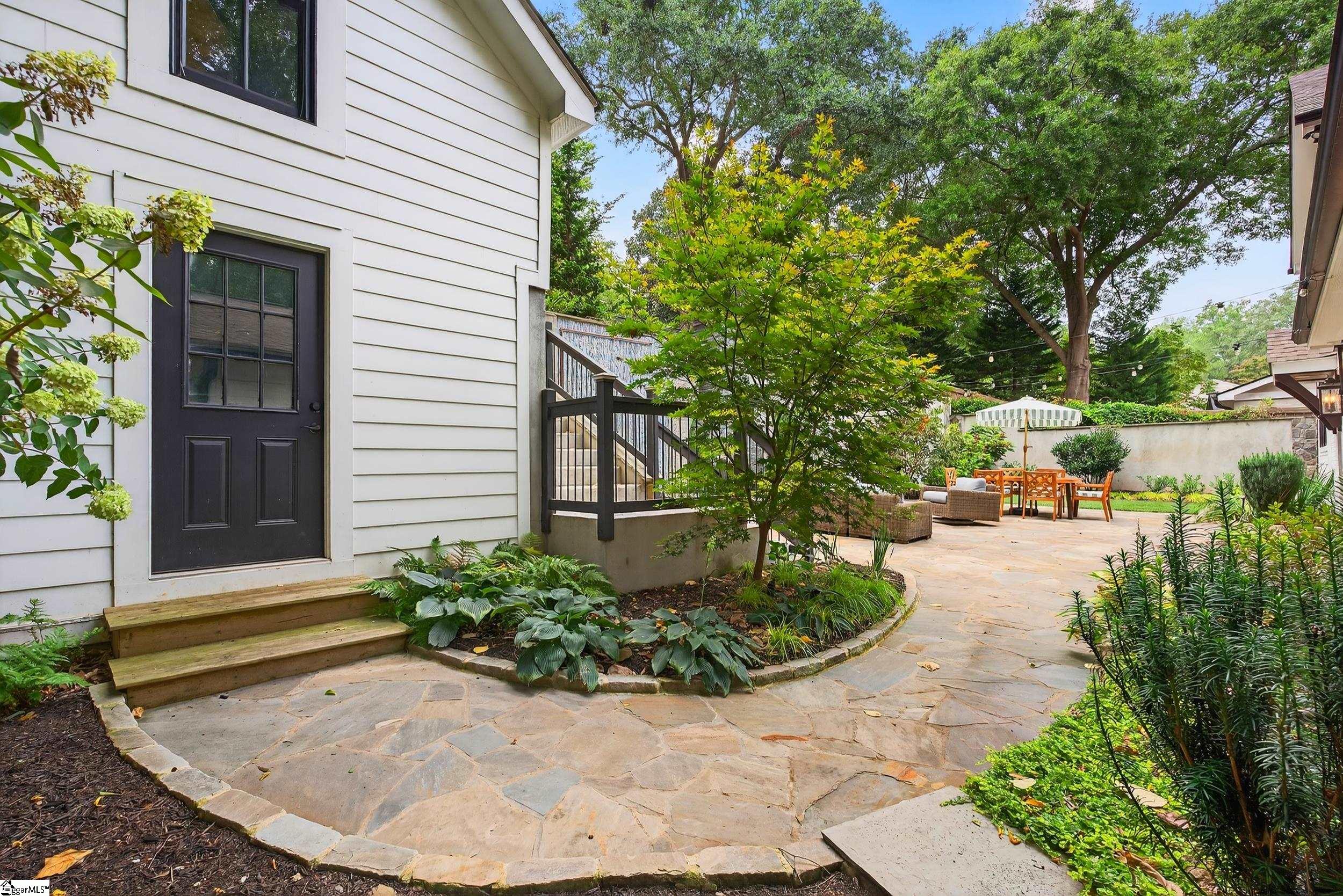 Greenville, South Carolina 29609, United States, 4 Bedrooms Bedrooms, ,4 BathroomsBathrooms,Residential,Active,189560