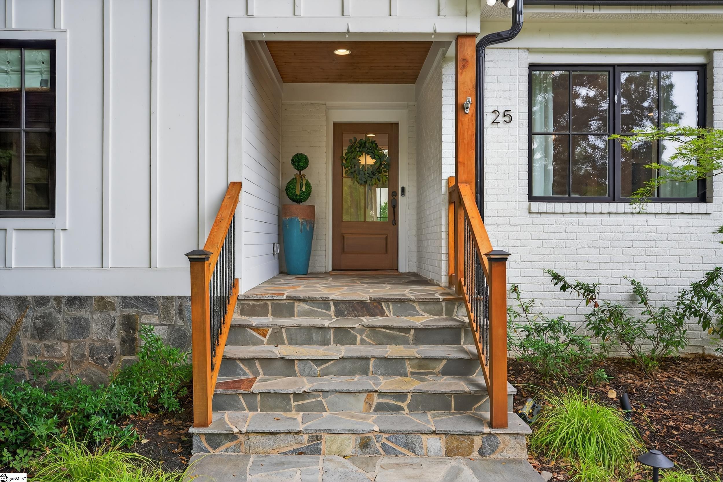 Greenville, South Carolina 29609, United States, 4 Bedrooms Bedrooms, ,4 BathroomsBathrooms,Residential,Active,189560