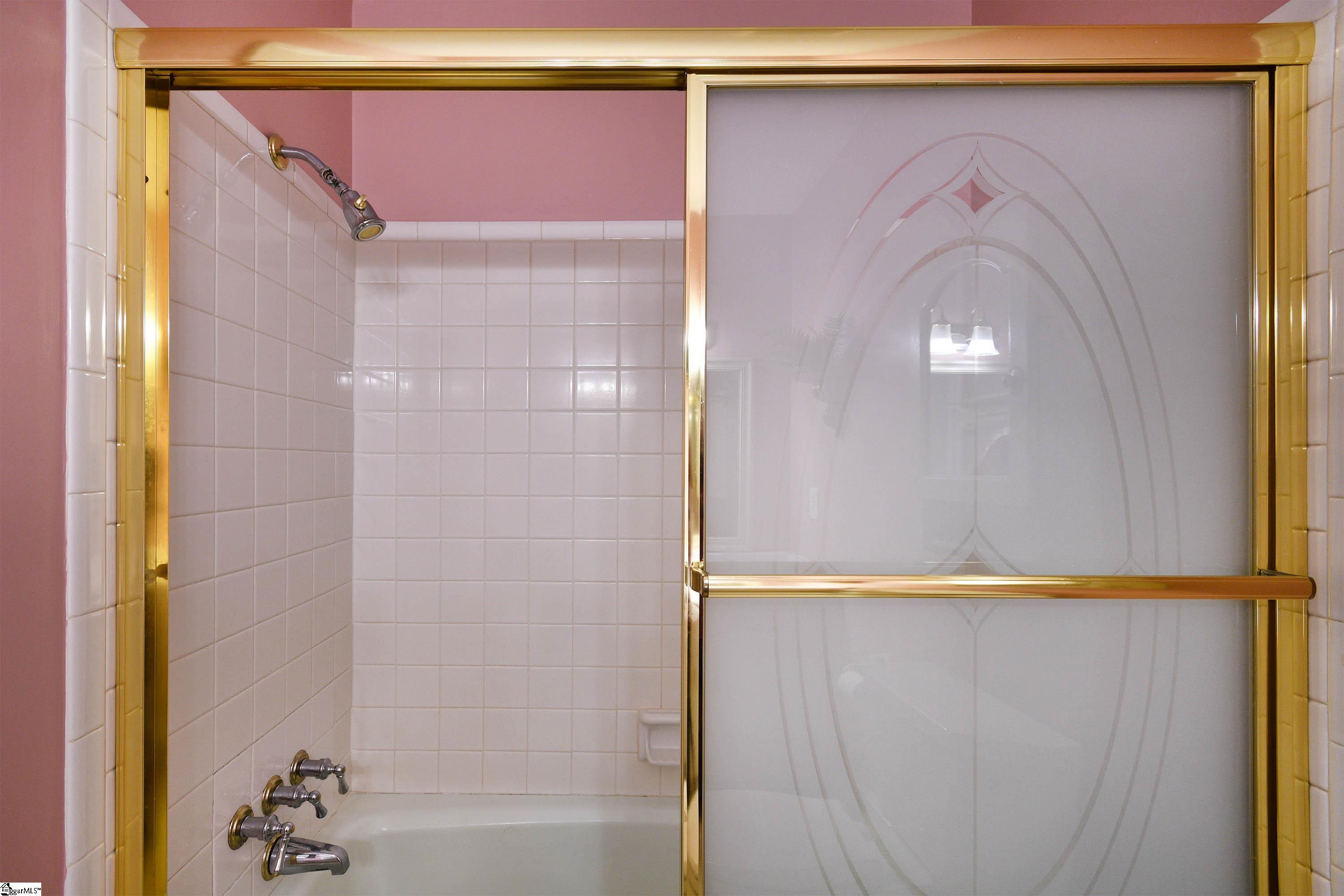 Easley, South Carolina 29642, United States, 3 Bedrooms Bedrooms, ,2 BathroomsBathrooms,Residential,Contingent,188745