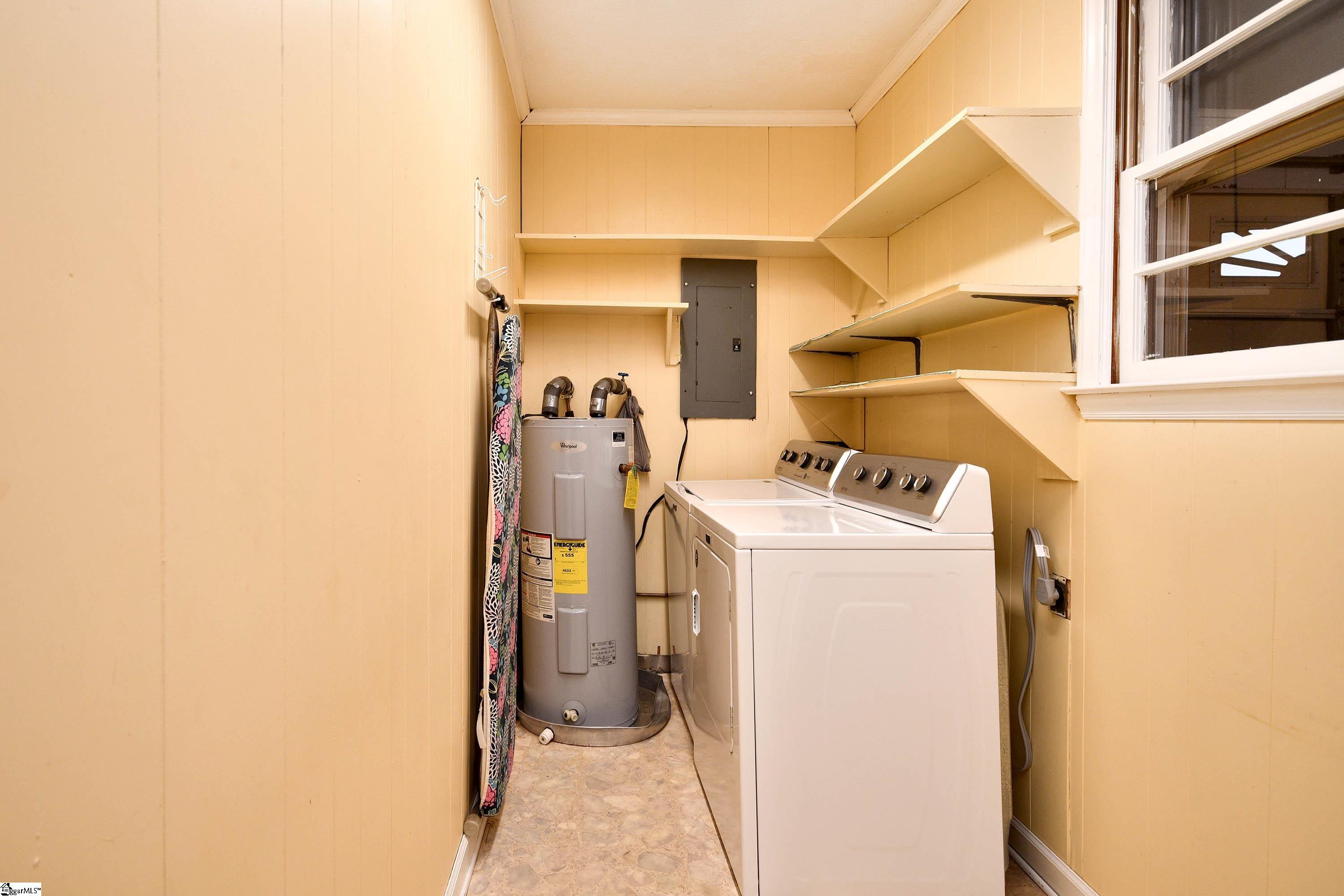 Easley, South Carolina 29642, United States, 3 Bedrooms Bedrooms, ,2 BathroomsBathrooms,Residential,Contingent,188745