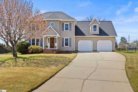 Photo of 16 Spring Forest Court, Greenville, SC 29615 (MLS # 1586248)