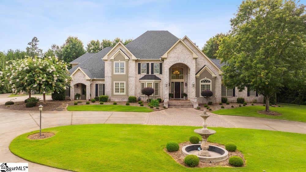 101 Rivertrail Court