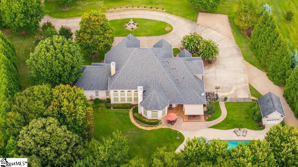 101 Rivertrail Court