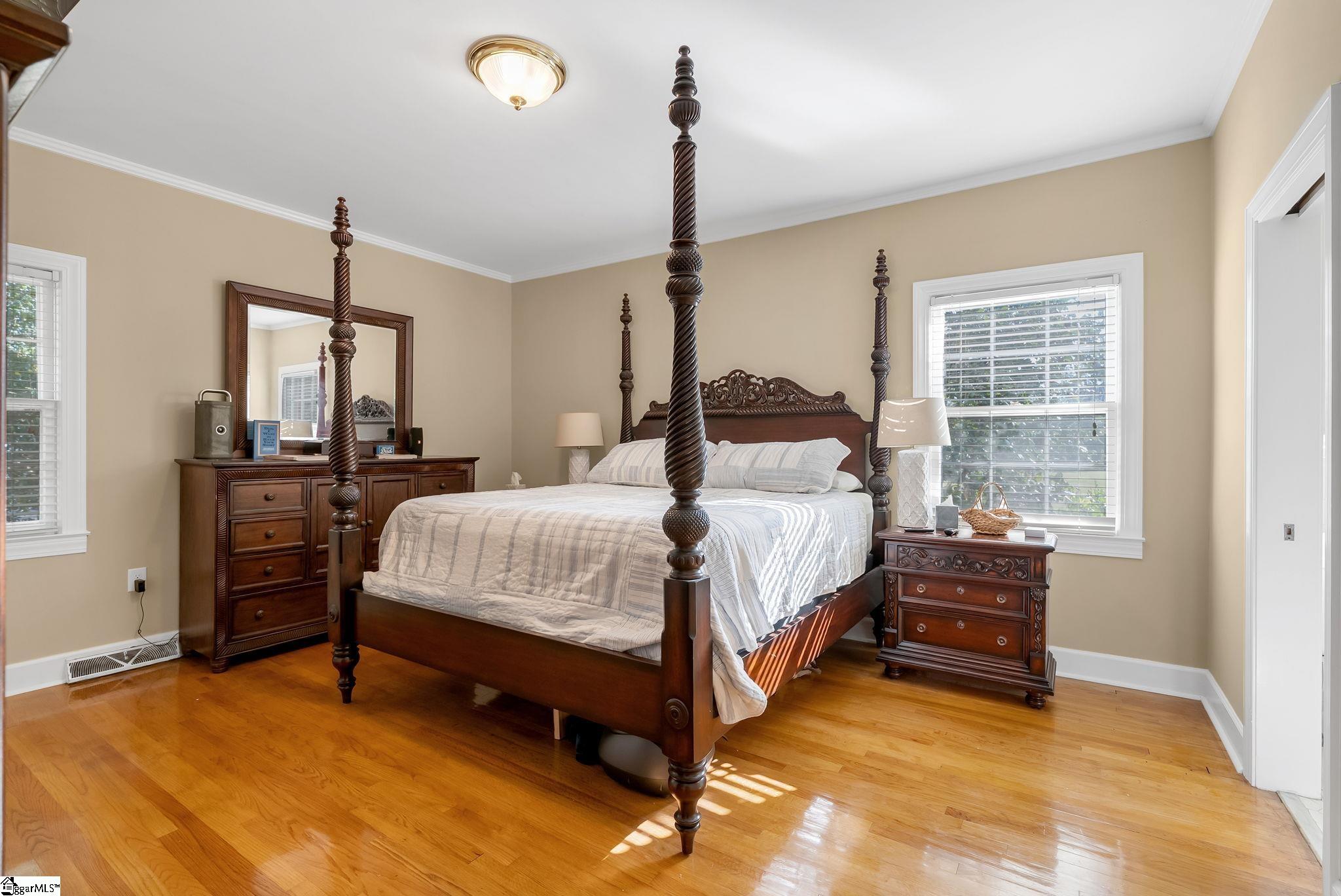 Clinton, South Carolina 29325, United States, 3 Bedrooms Bedrooms, ,3 BathroomsBathrooms,Residential,Active,215729