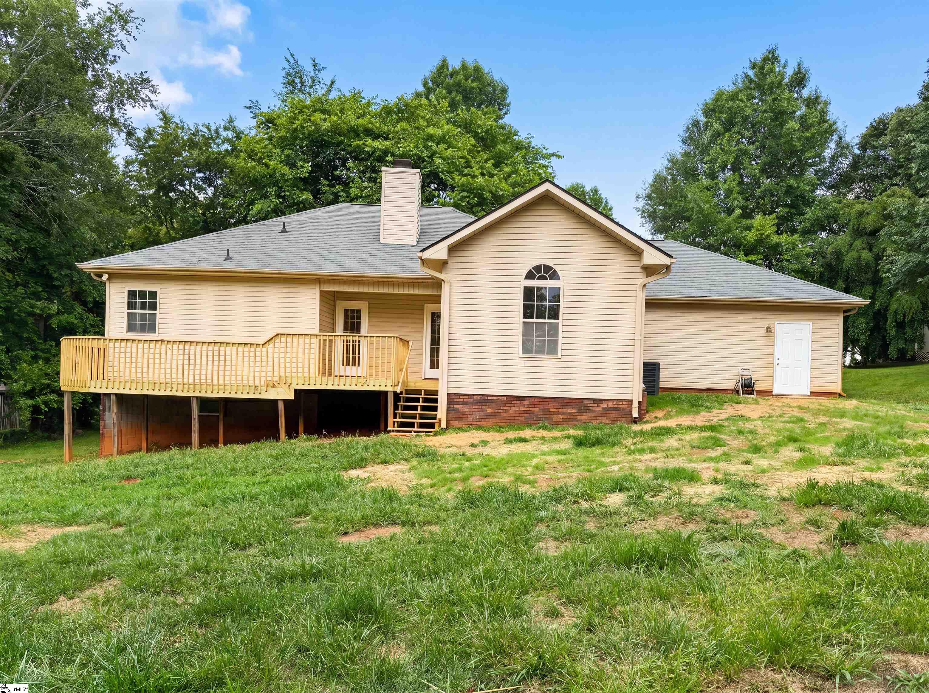 107 Trailing Ivy Court
