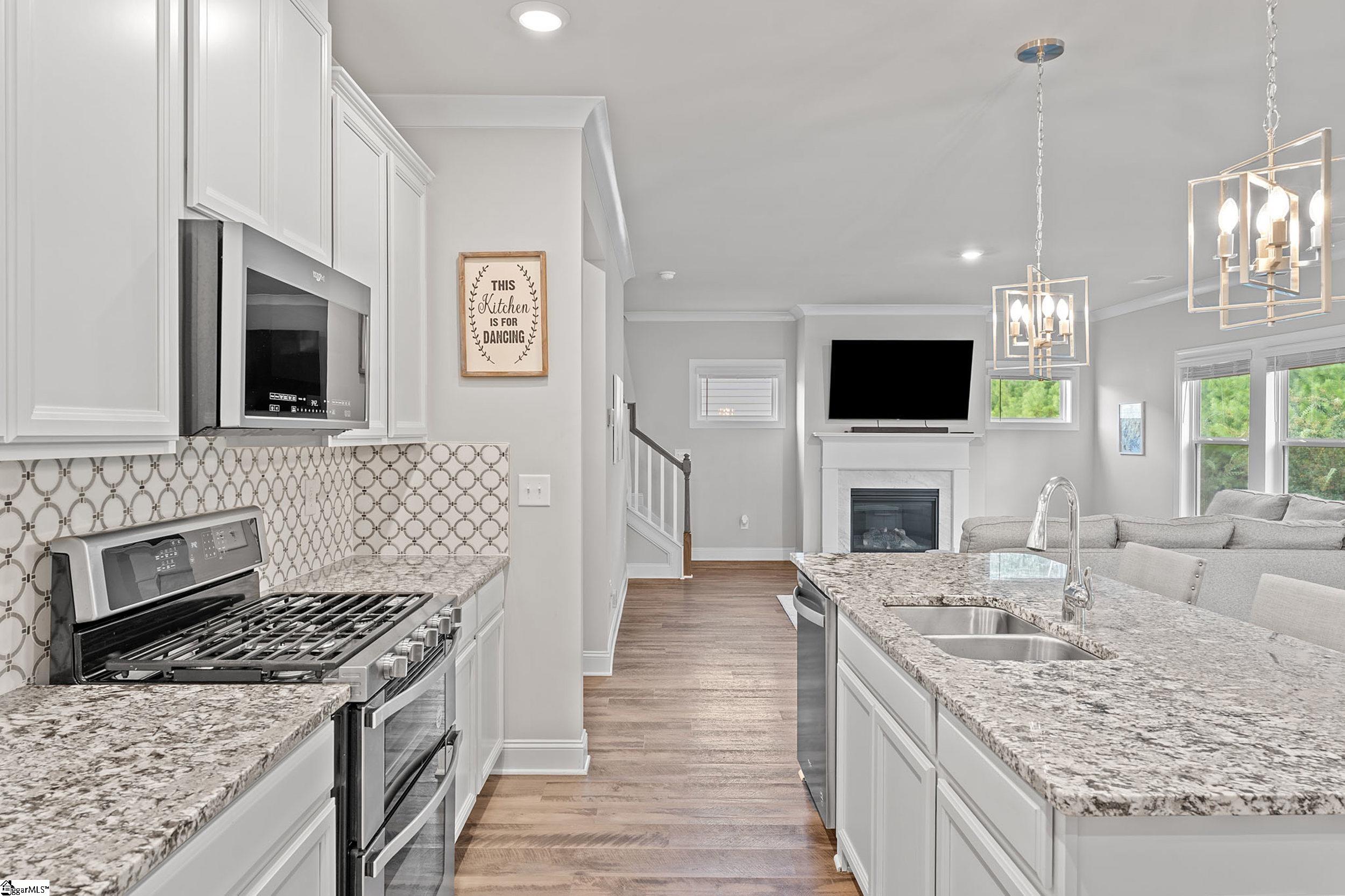 Simpsonville, South Carolina 29680, United States, 4 Bedrooms Bedrooms, ,3 BathroomsBathrooms,Residential,Active,221811