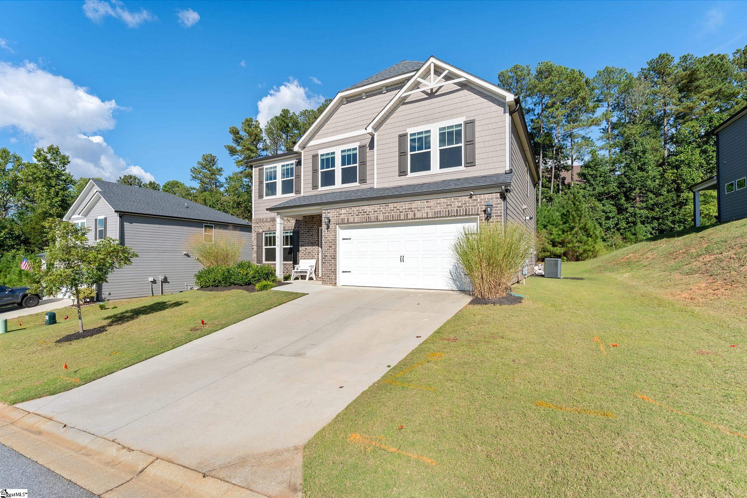 Simpsonville, South Carolina 29680, United States, 4 Bedrooms Bedrooms, ,3 BathroomsBathrooms,Residential,Active,221811