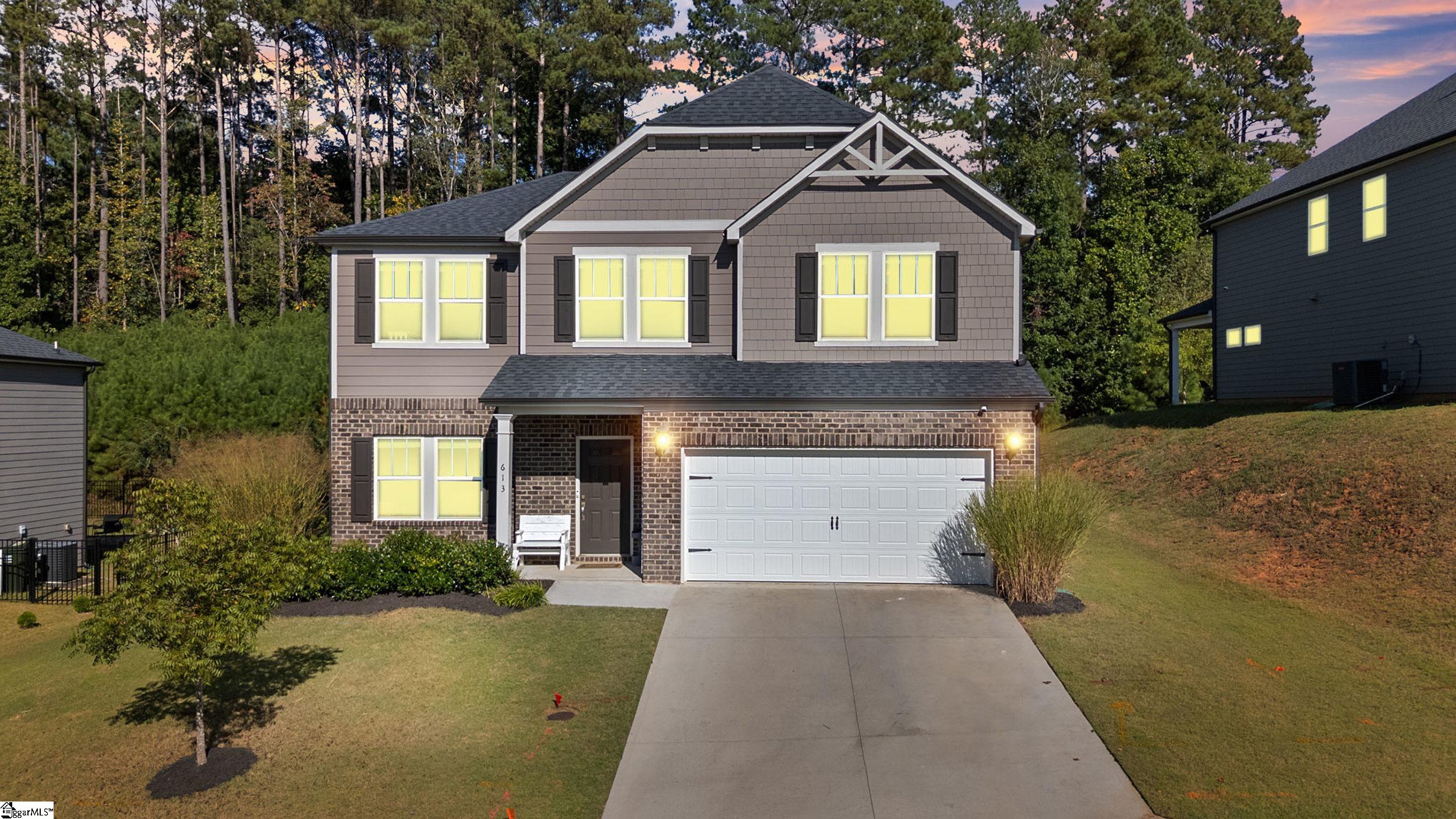 Simpsonville, South Carolina 29680, United States, 4 Bedrooms Bedrooms, ,3 BathroomsBathrooms,Residential,Active,221811