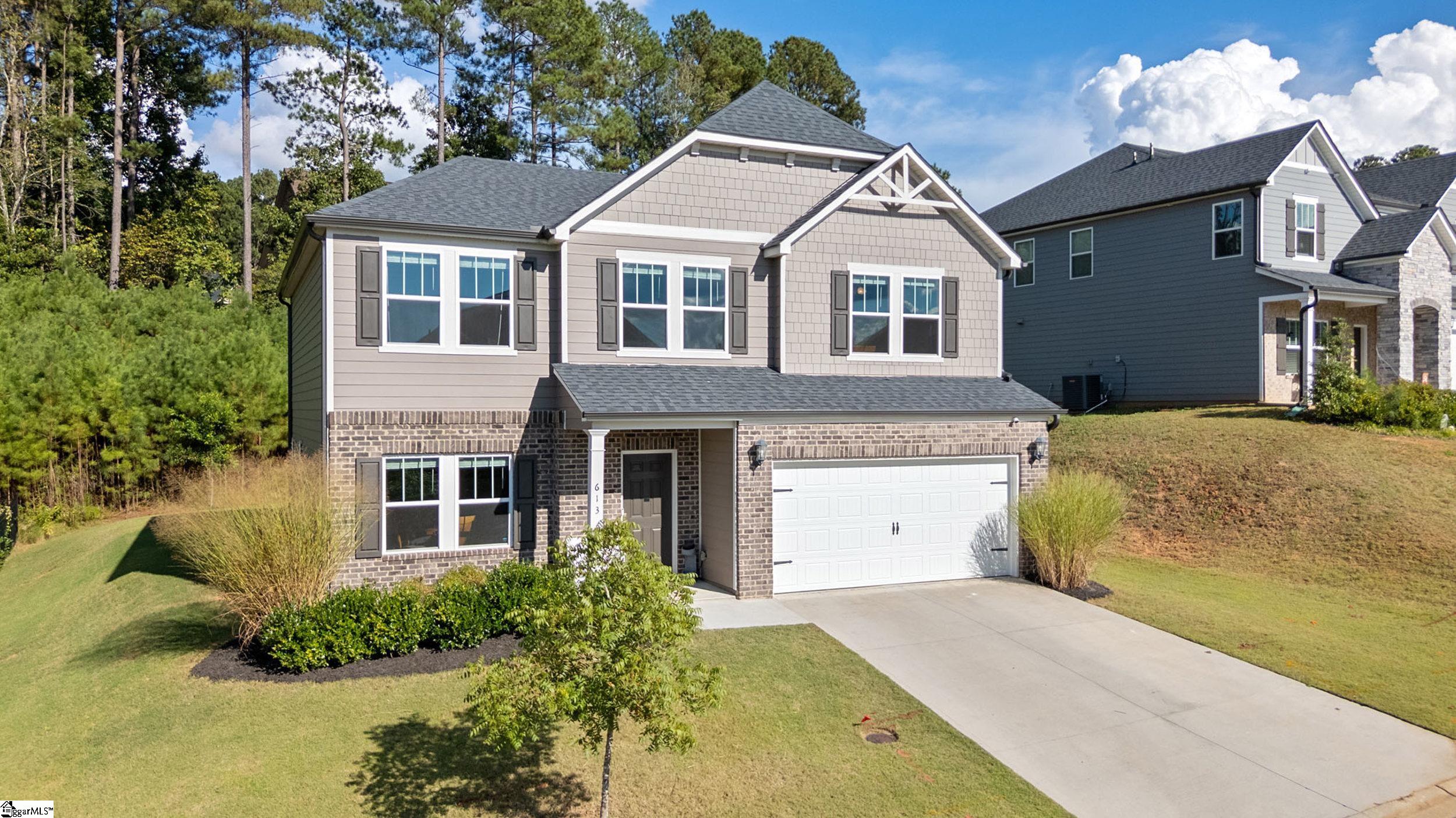 Simpsonville, South Carolina 29680, United States, 4 Bedrooms Bedrooms, ,3 BathroomsBathrooms,Residential,Active,221811