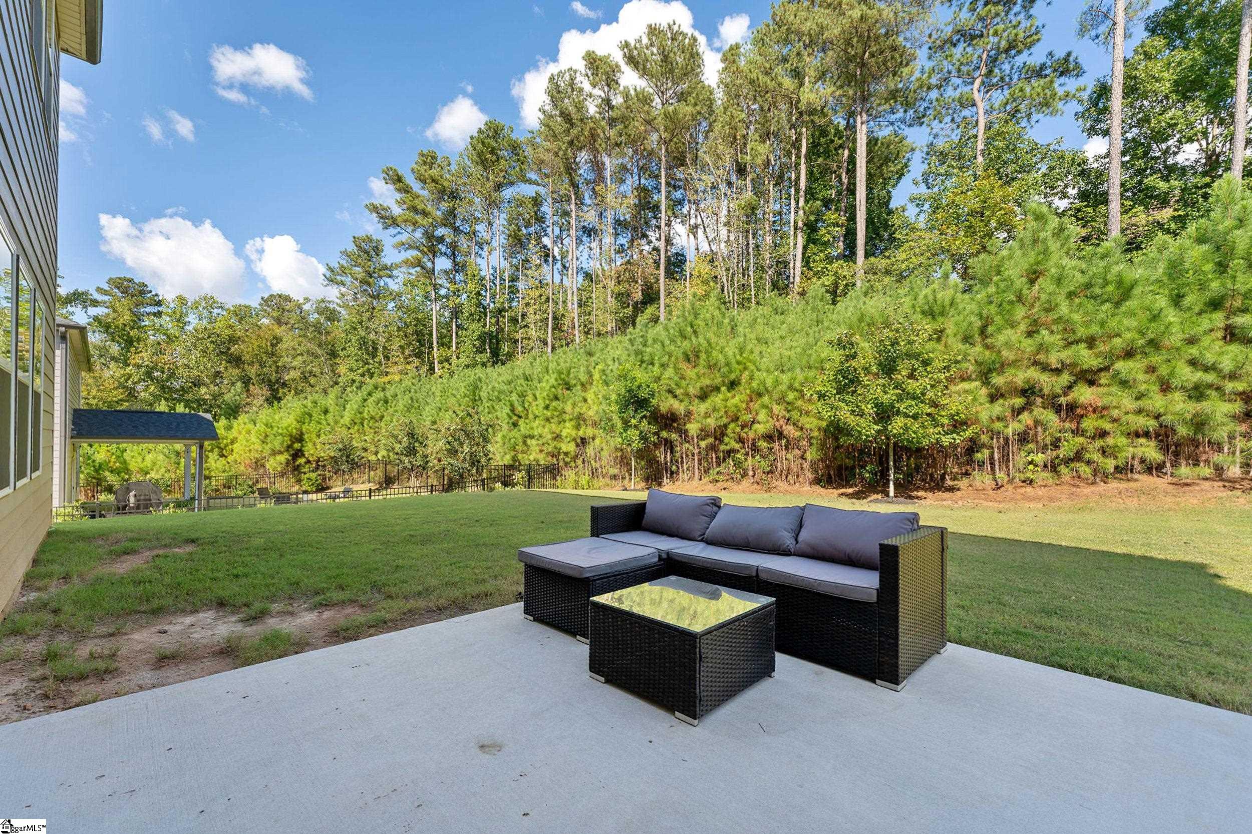 Simpsonville, South Carolina 29680, United States, 4 Bedrooms Bedrooms, ,3 BathroomsBathrooms,Residential,Active,221811