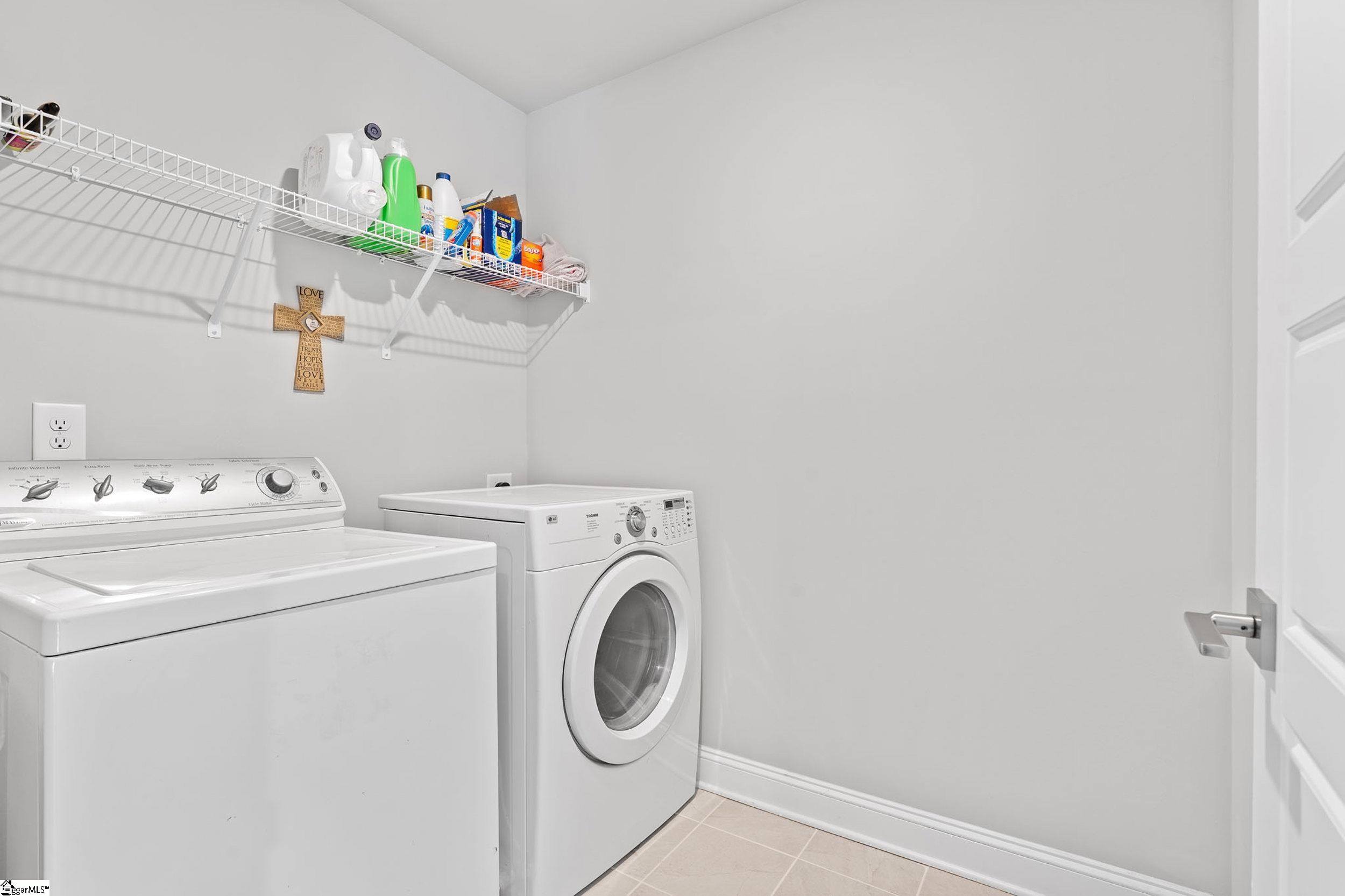 Simpsonville, South Carolina 29680, United States, 4 Bedrooms Bedrooms, ,3 BathroomsBathrooms,Residential,Active,221811