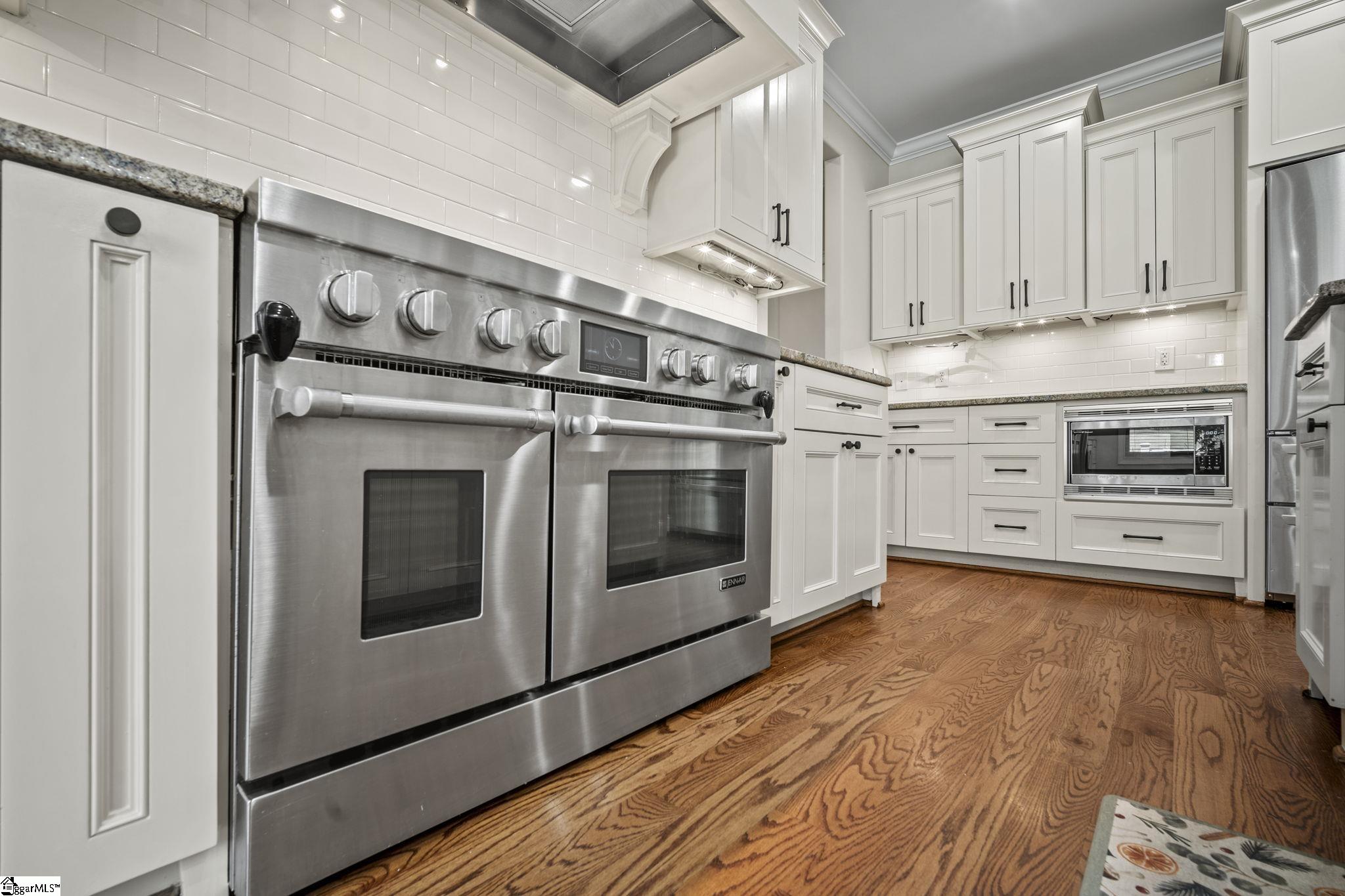 Greer, South Carolina 29651, United States, 5 Bedrooms Bedrooms, ,4 BathroomsBathrooms,Residential,Active,155197