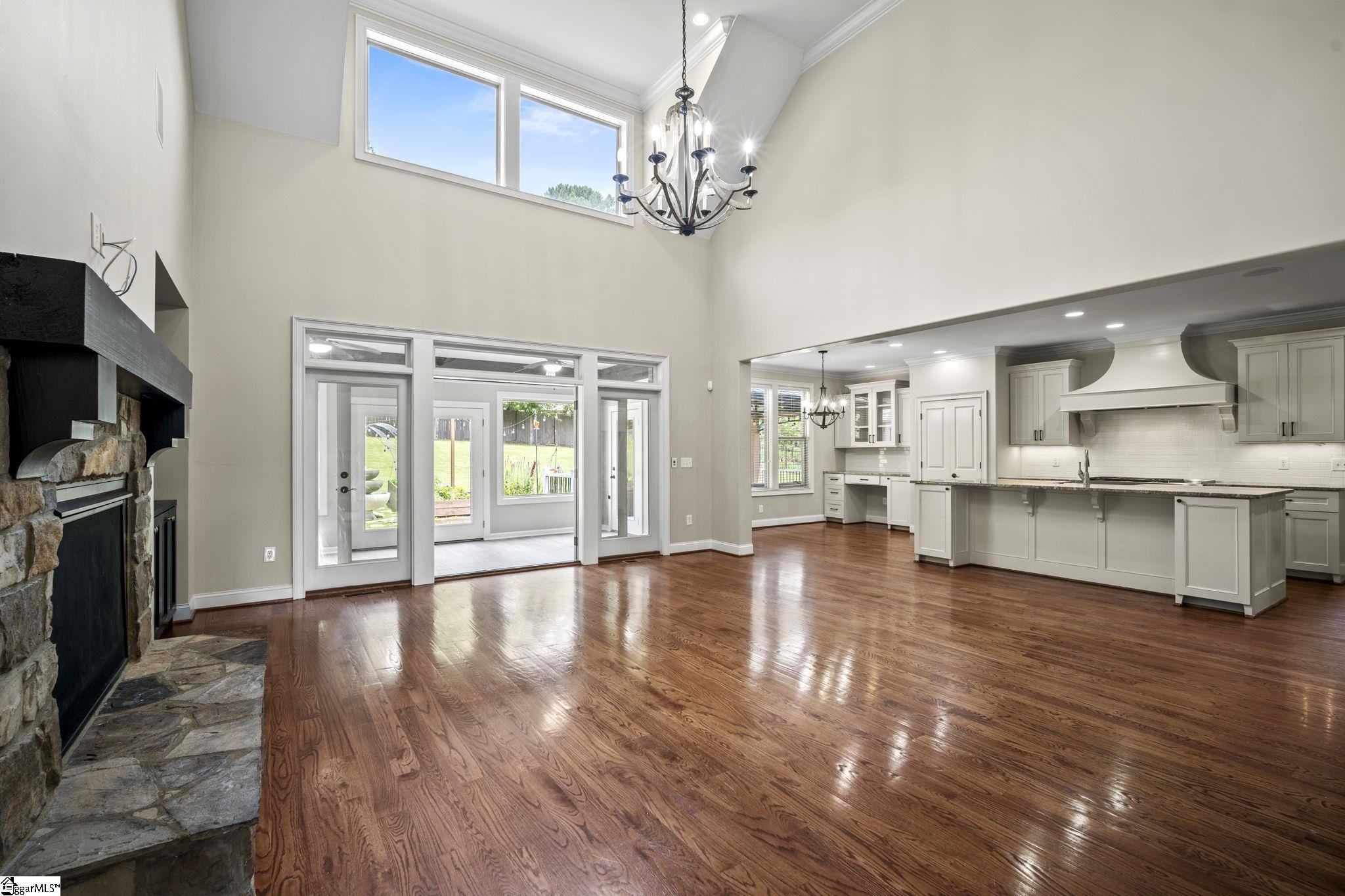 Greer, South Carolina 29651, United States, 5 Bedrooms Bedrooms, ,4 BathroomsBathrooms,Residential,Active,155197