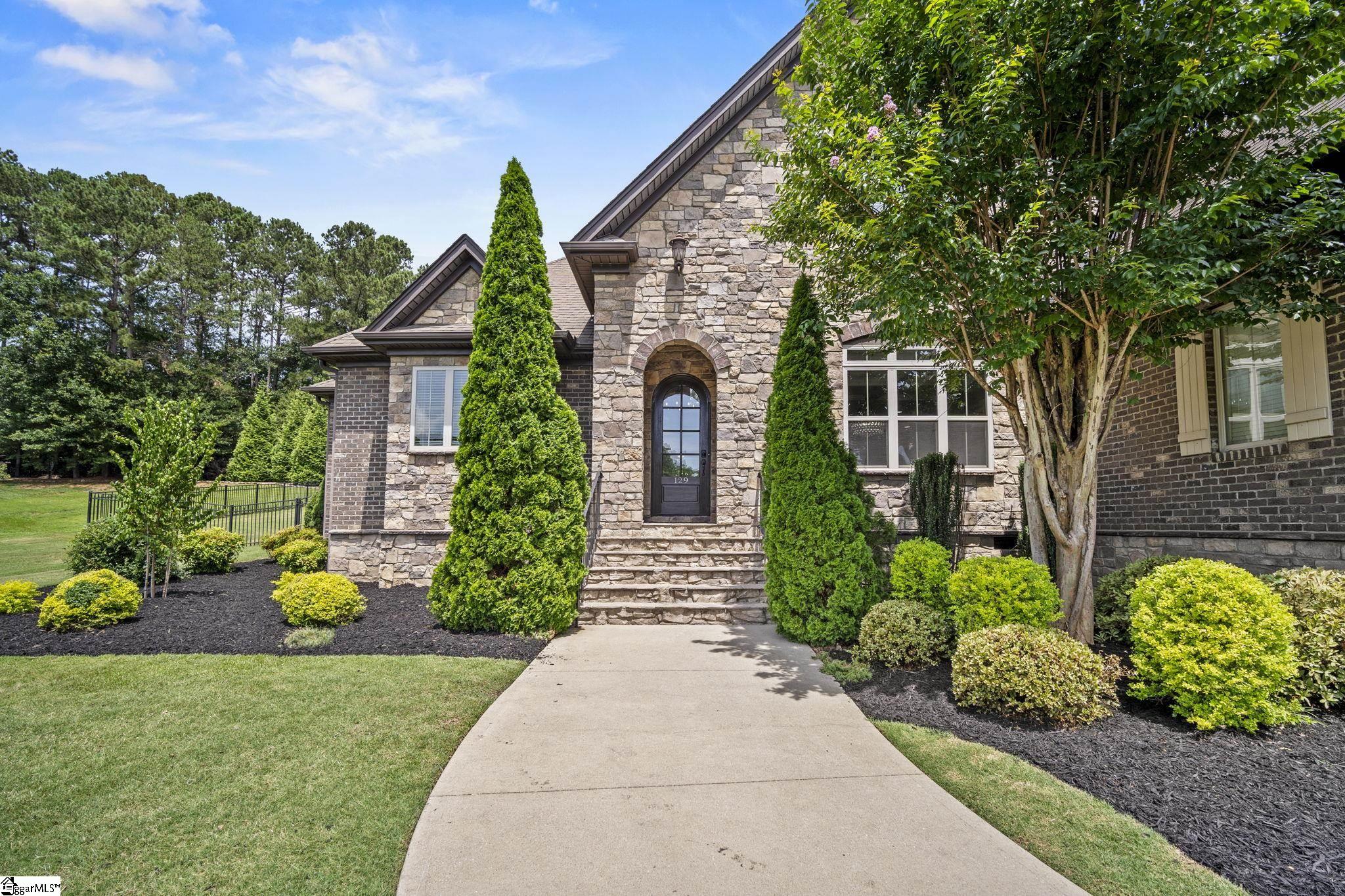 Greer, South Carolina 29651, United States, 5 Bedrooms Bedrooms, ,4 BathroomsBathrooms,Residential,Active,155197