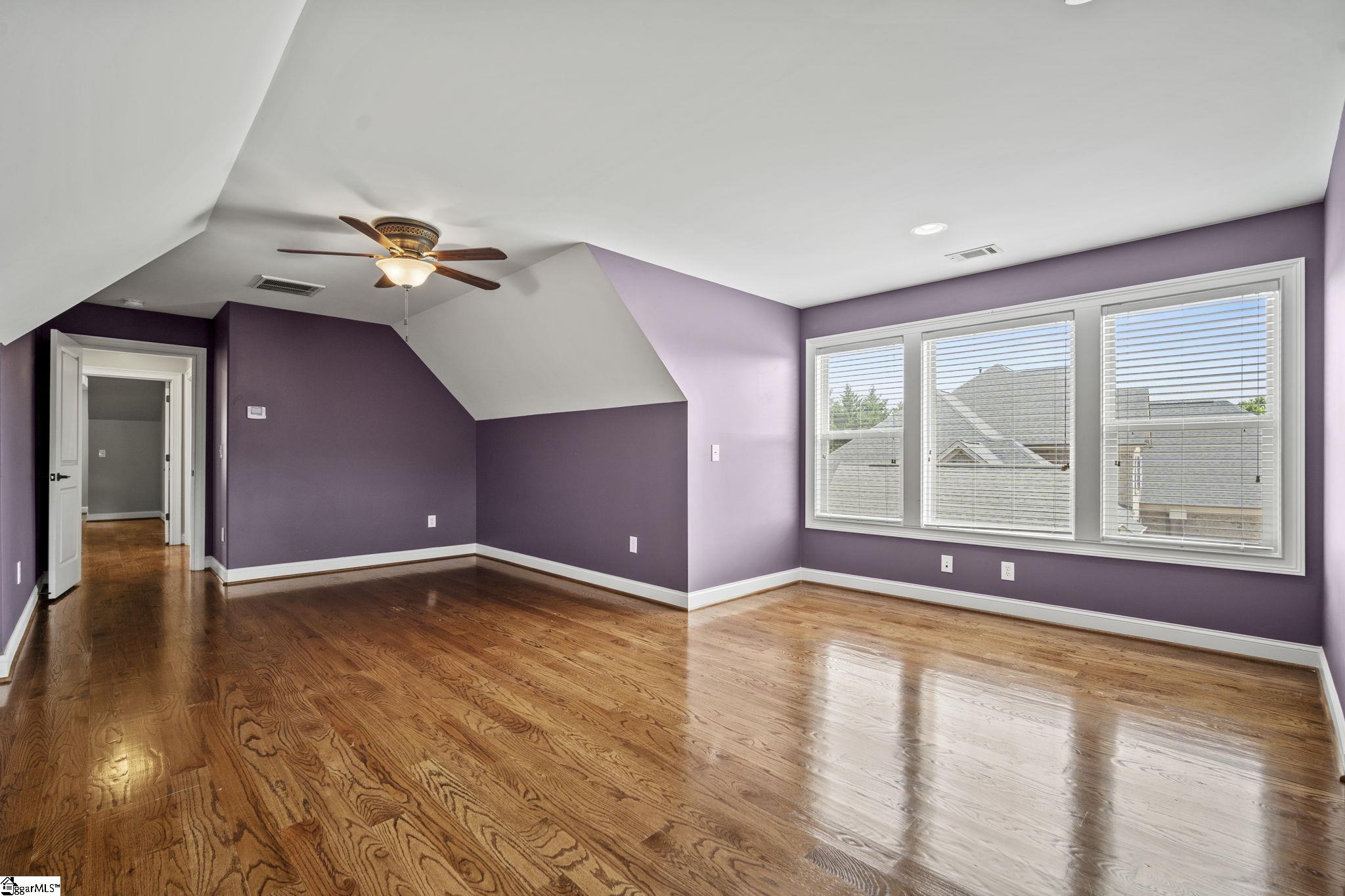 Greer, South Carolina 29651, United States, 5 Bedrooms Bedrooms, ,4 BathroomsBathrooms,Residential,Active,155197