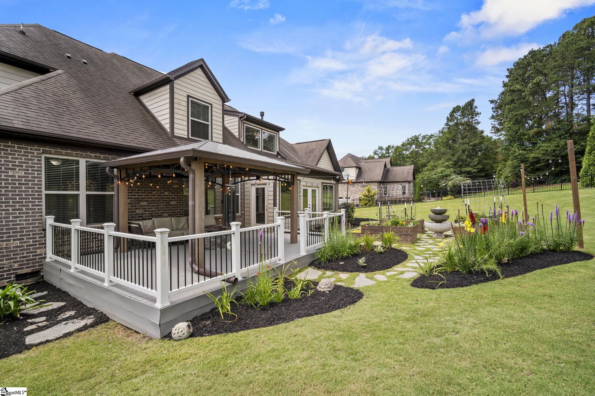 Greer, South Carolina 29651, United States, 5 Bedrooms Bedrooms, ,4 BathroomsBathrooms,Residential,Active,155197