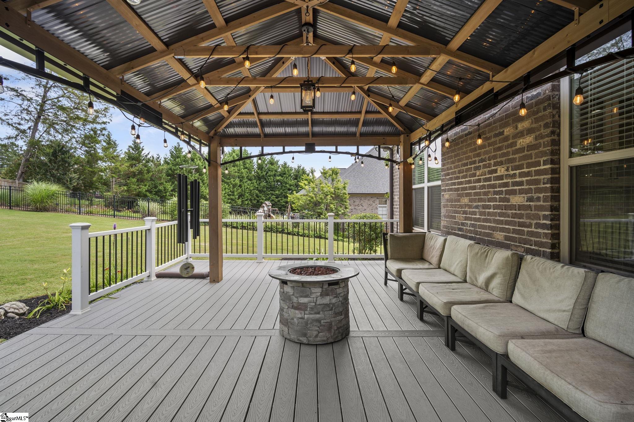 Greer, South Carolina 29651, United States, 5 Bedrooms Bedrooms, ,4 BathroomsBathrooms,Residential,Active,155197