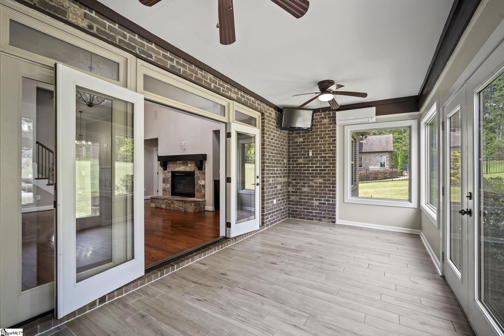 Greer, South Carolina 29651, United States, 5 Bedrooms Bedrooms, ,4 BathroomsBathrooms,Residential,Active,155197