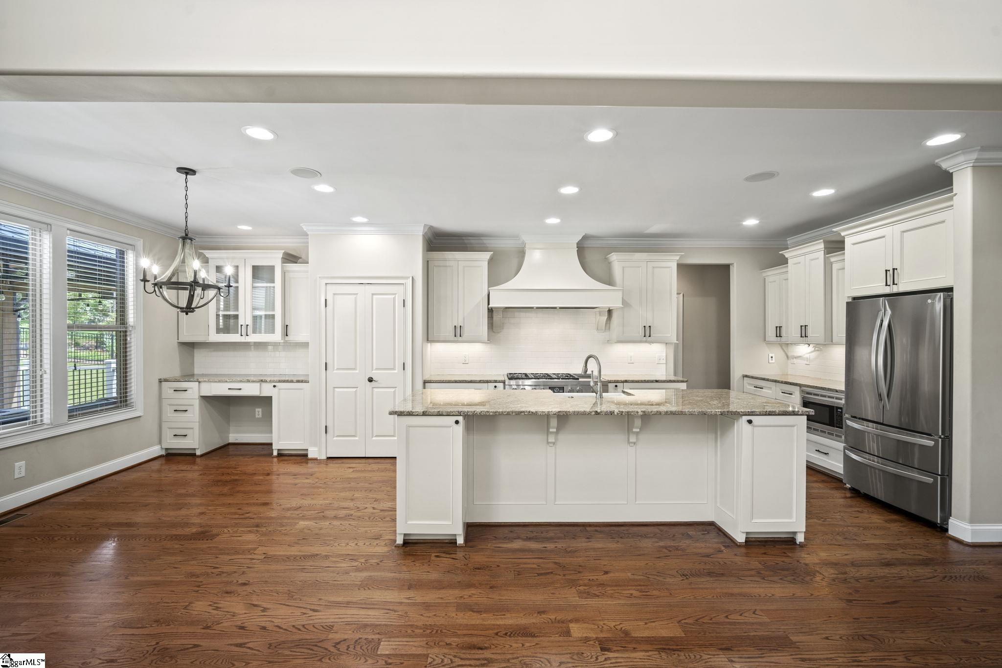 Greer, South Carolina 29651, United States, 5 Bedrooms Bedrooms, ,4 BathroomsBathrooms,Residential,Active,155197